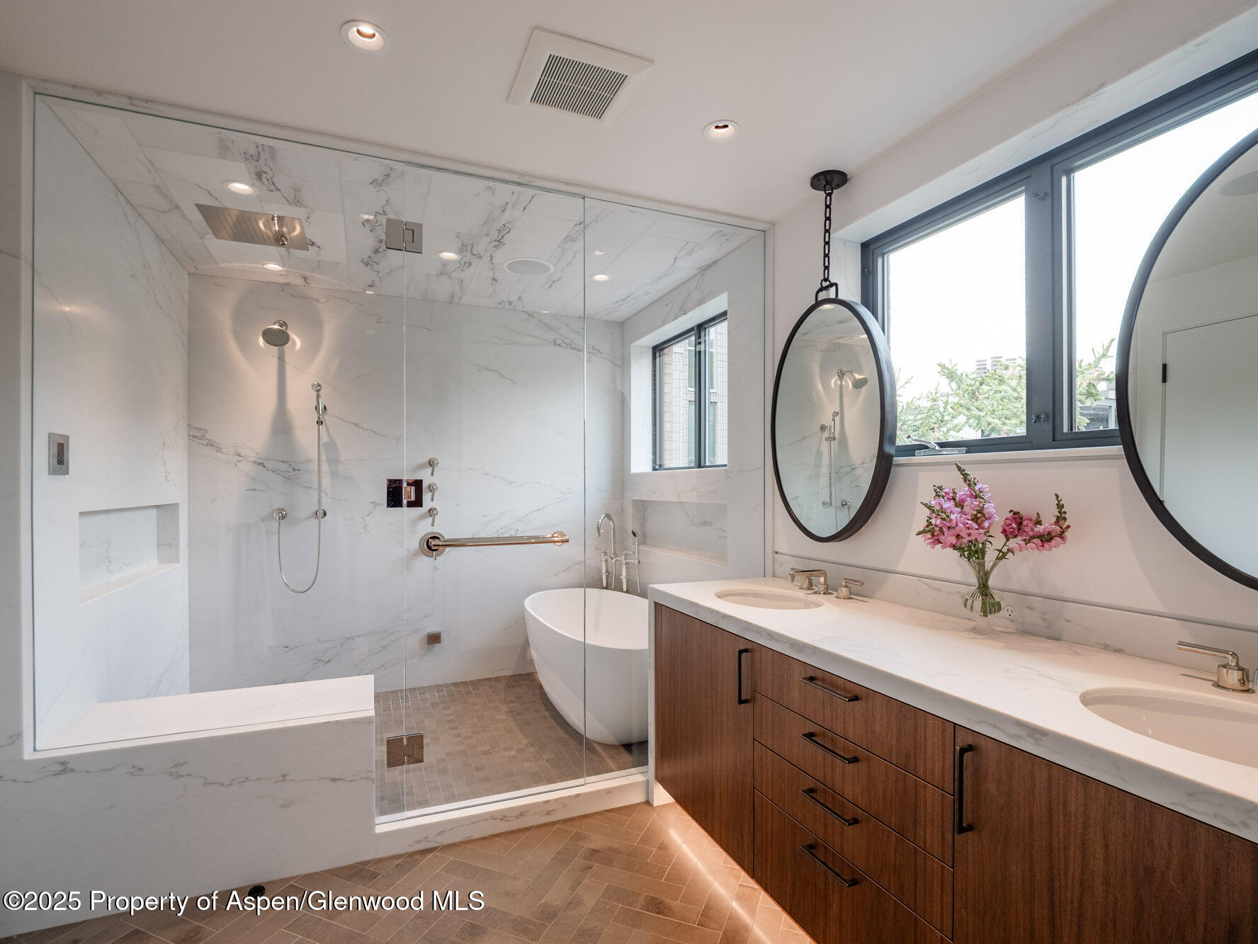 624 E Hopkins Avenue Aspen CO 81611