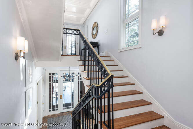 825 Ute Avenue Aspen CO 81611