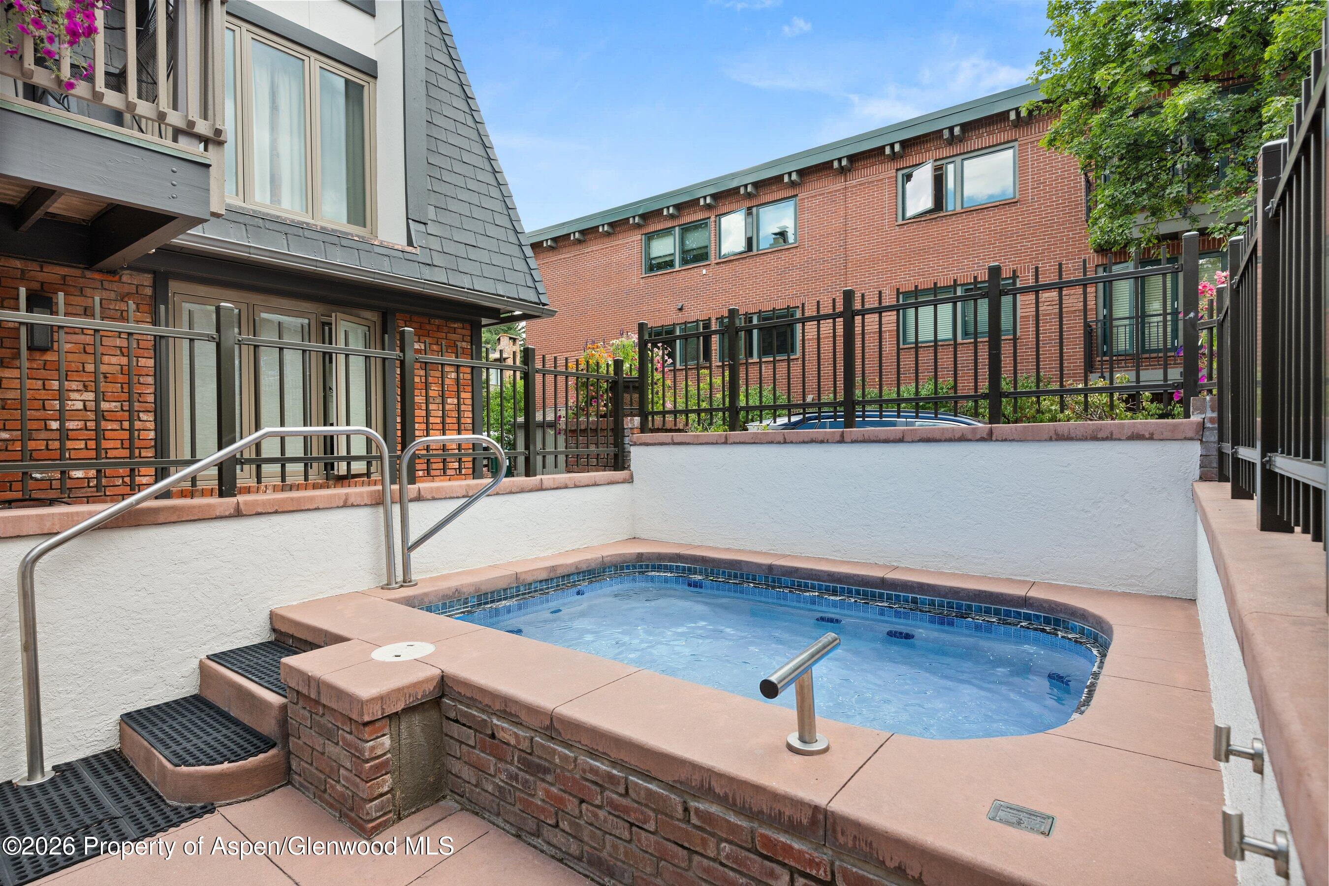 731 E Durant Avenue Aspen CO 81611