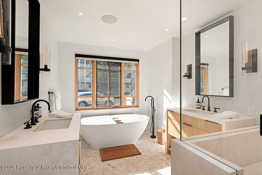 830 E Durant Avenue Aspen CO 81611