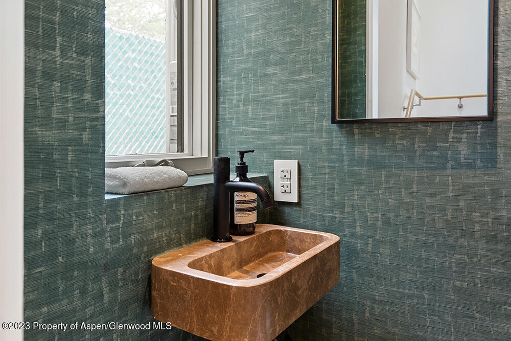 623 S Monarch Street Aspen CO 81611