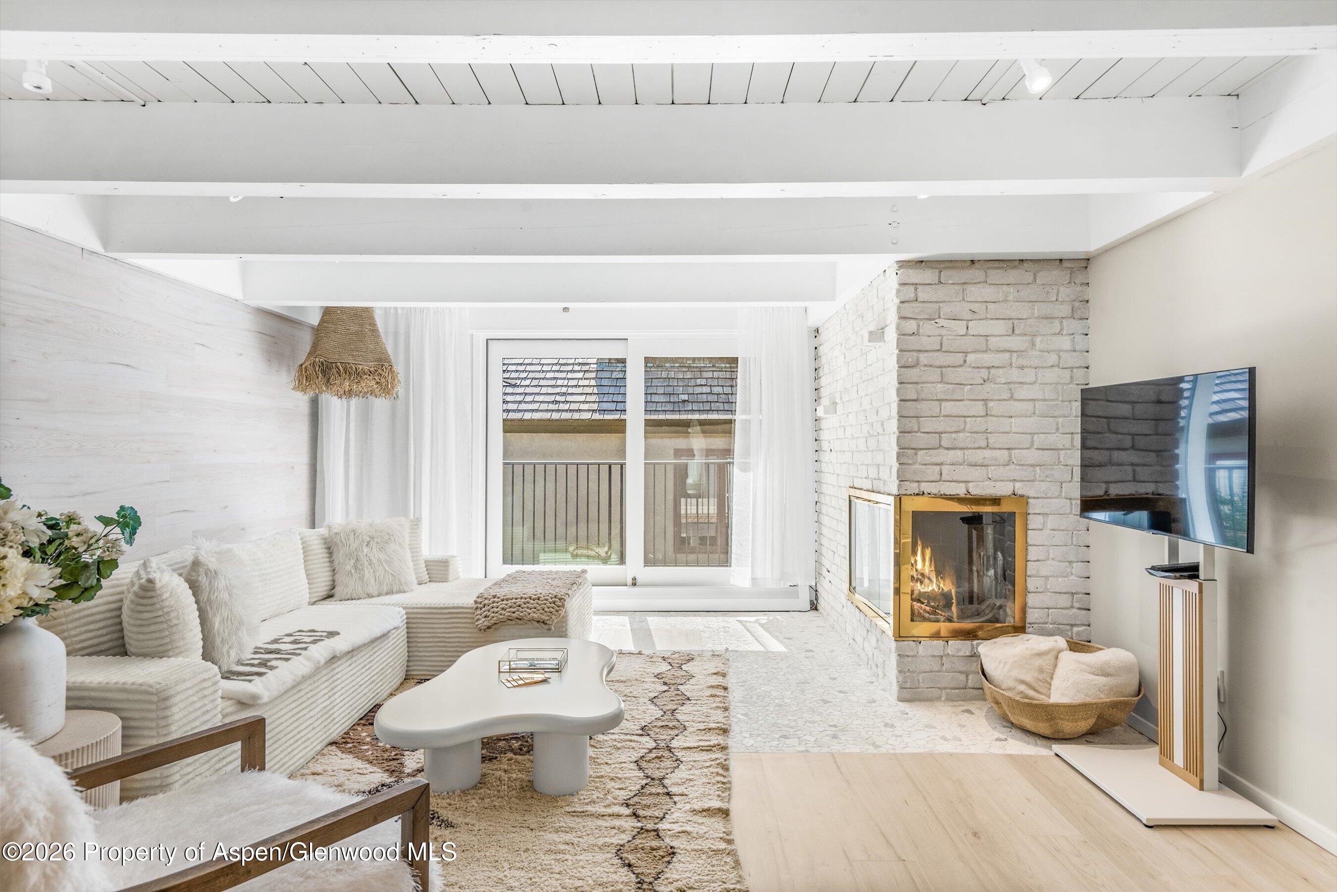 901 E Hyman Avenue Aspen CO 81611