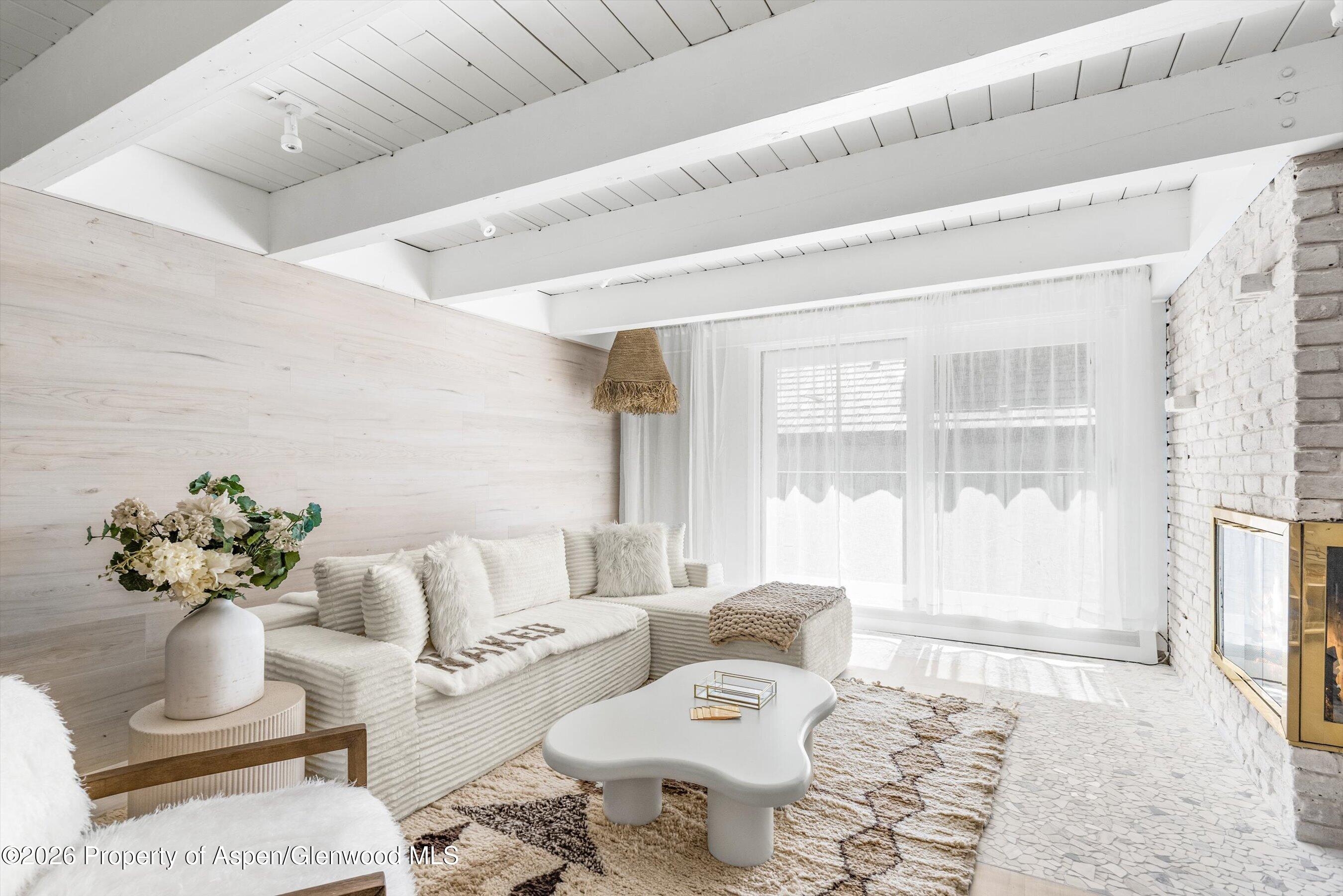 901 E Hyman Avenue Aspen CO 81611