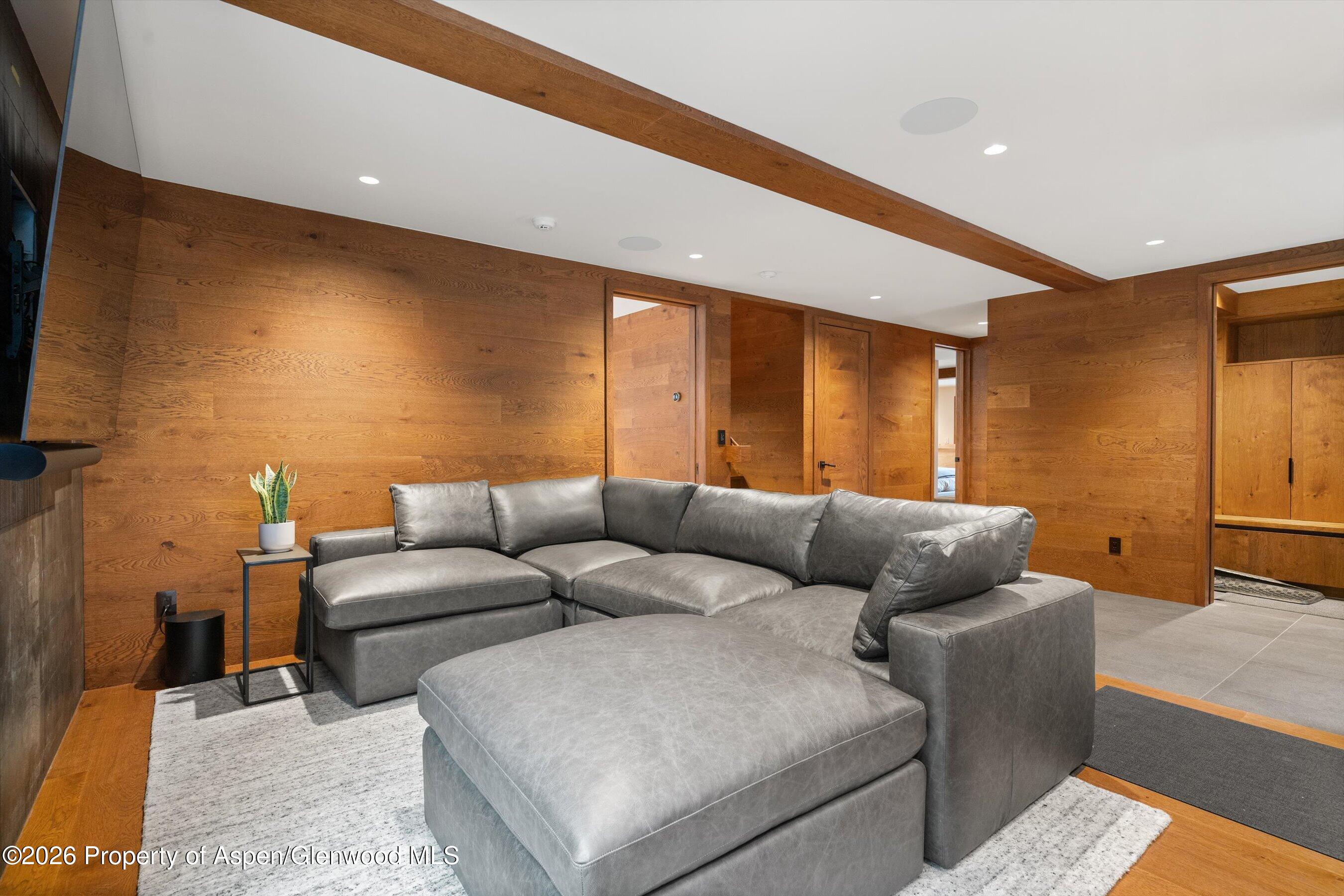 312 W Hyman Avenue Aspen CO 81611