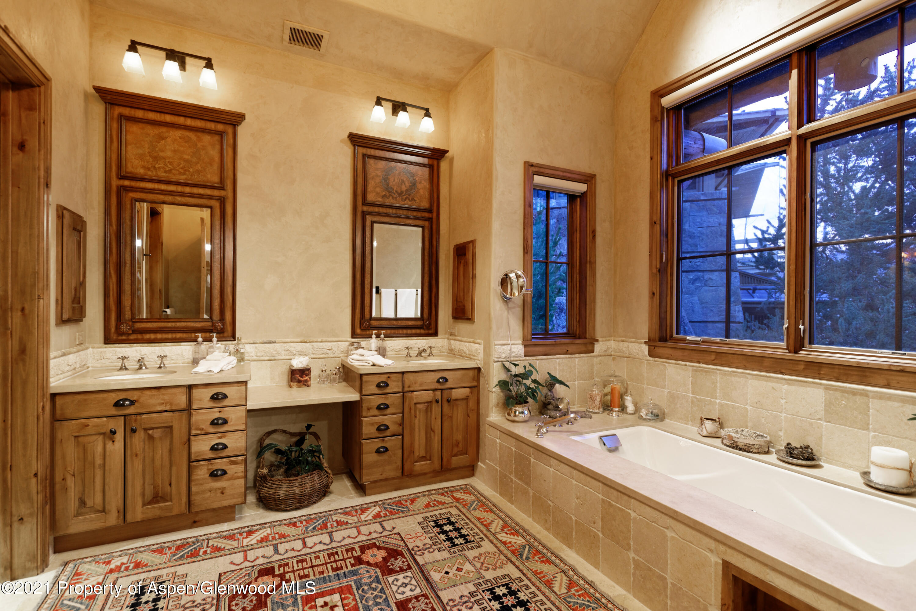 938 S Mill Street Aspen CO 81611