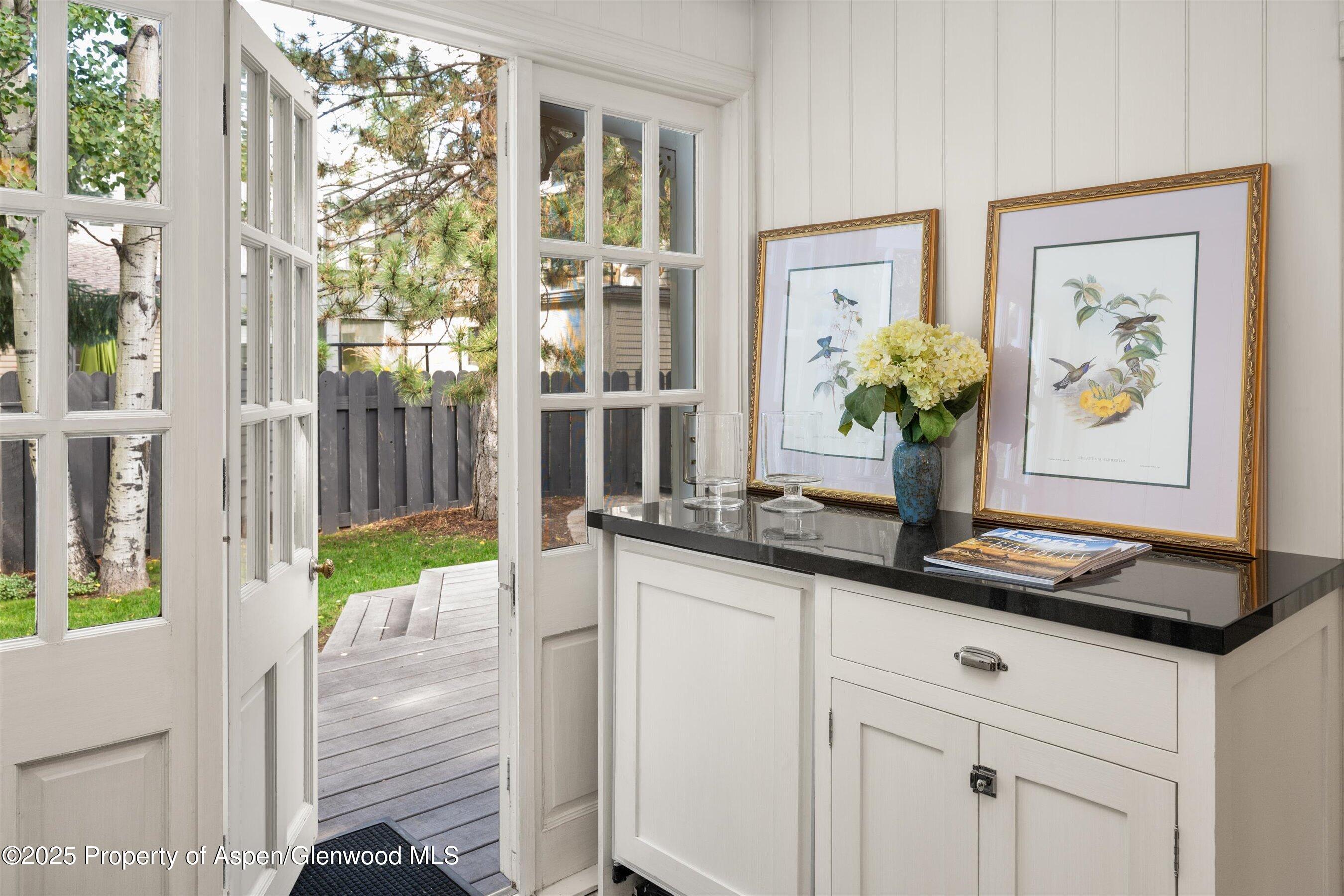 200 W Hopkins Avenue Aspen CO 81611