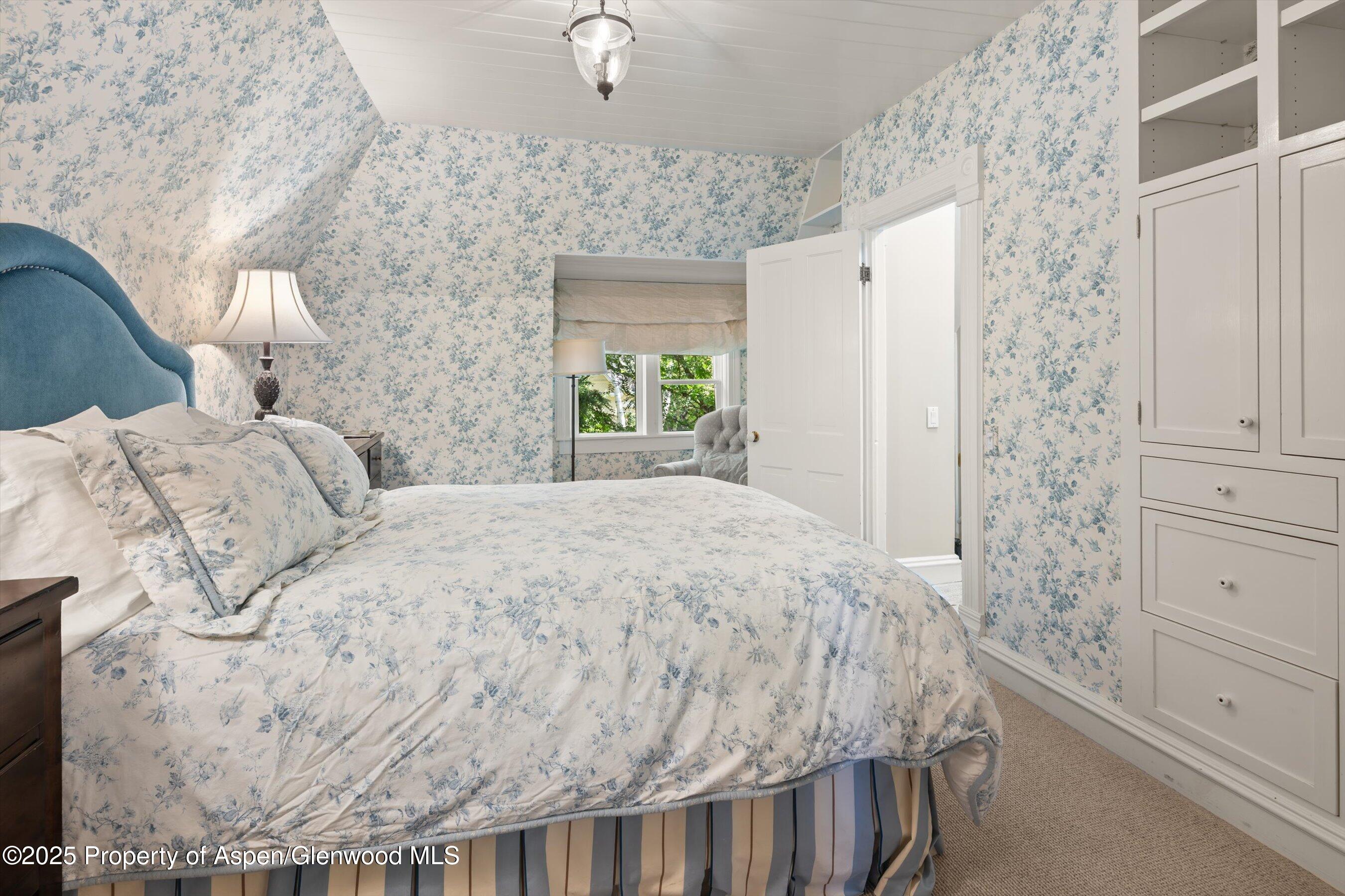 200 W Hopkins Avenue Aspen CO 81611