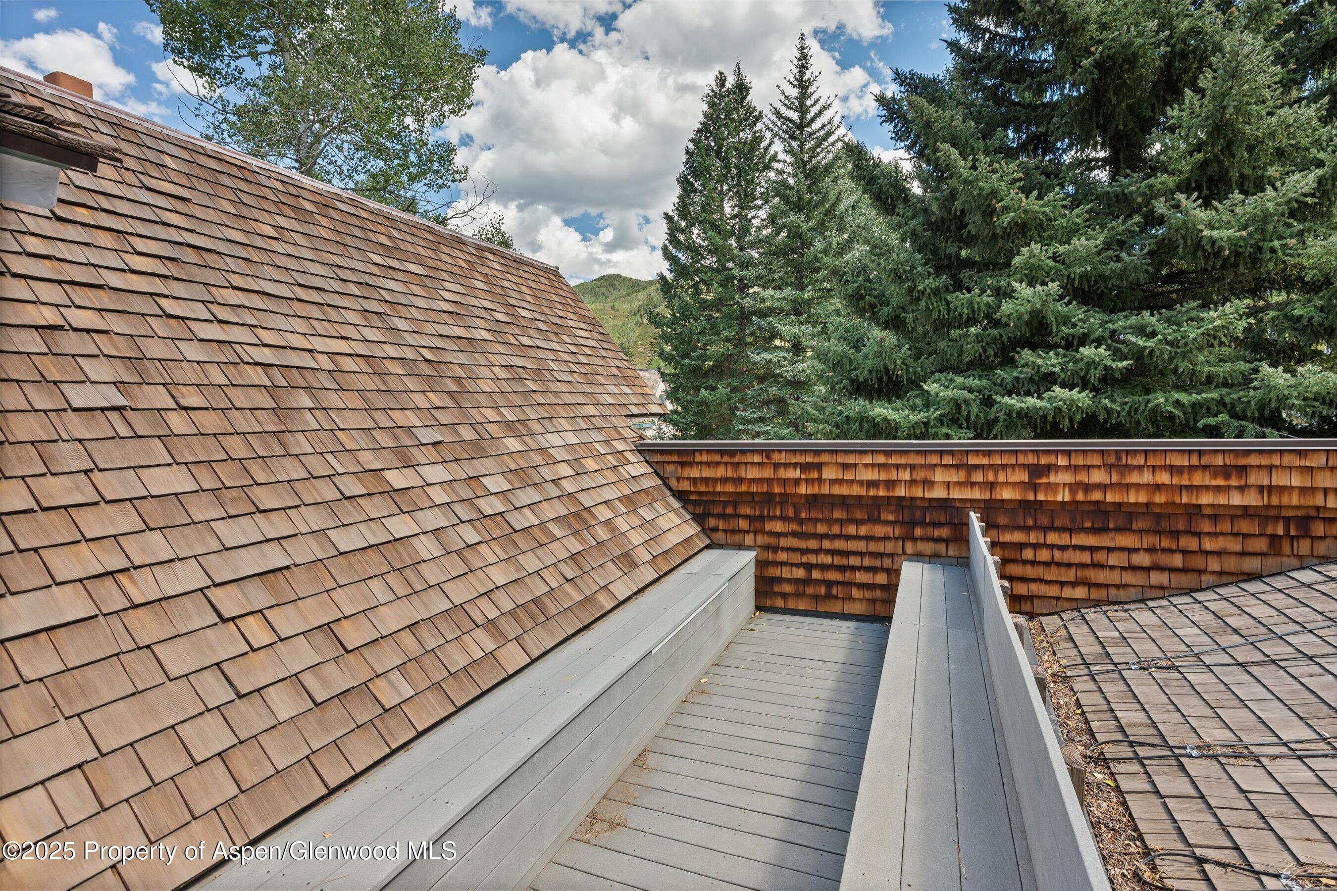 200 W Hopkins Avenue Aspen CO 81611