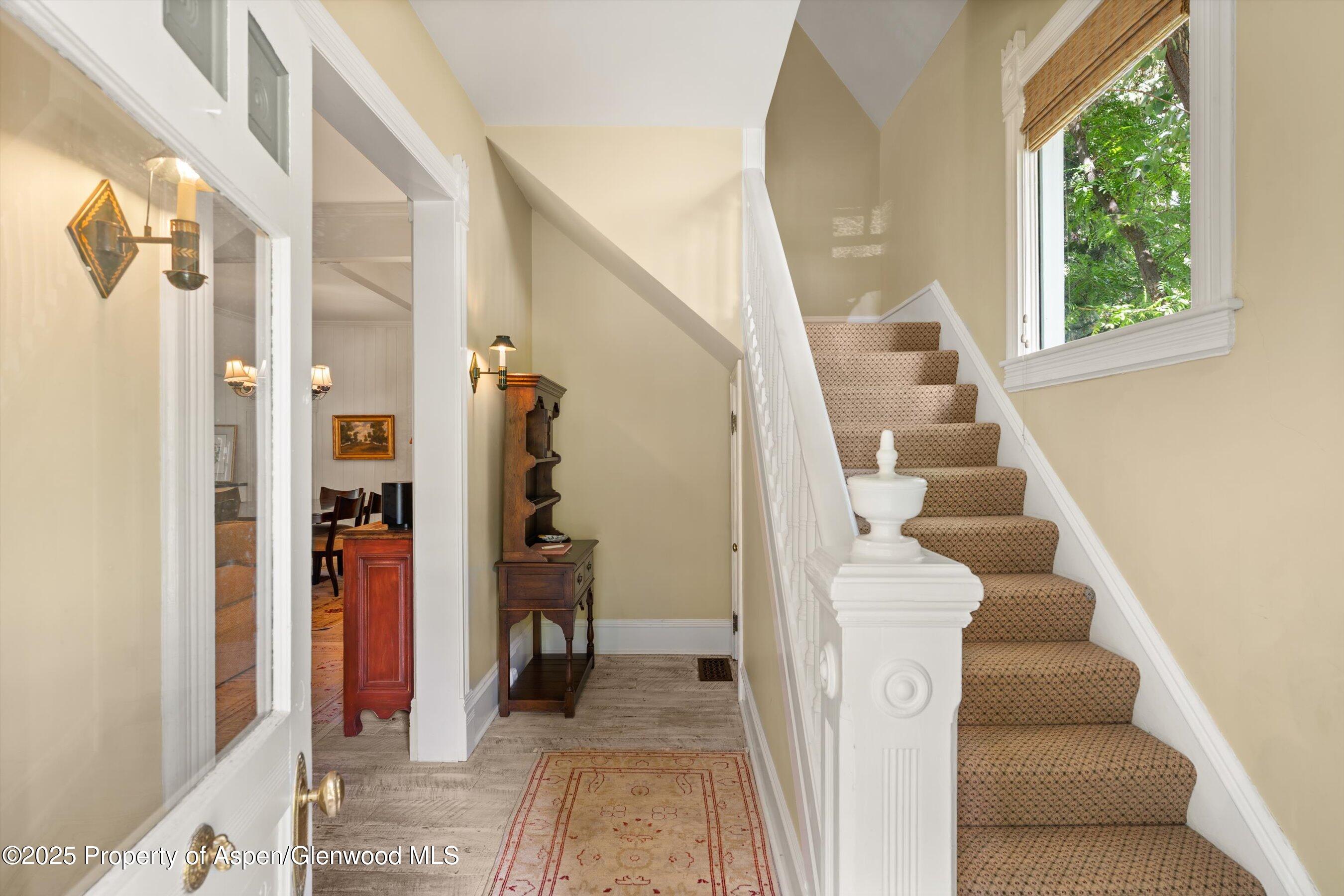 200 W Hopkins Avenue Aspen CO 81611