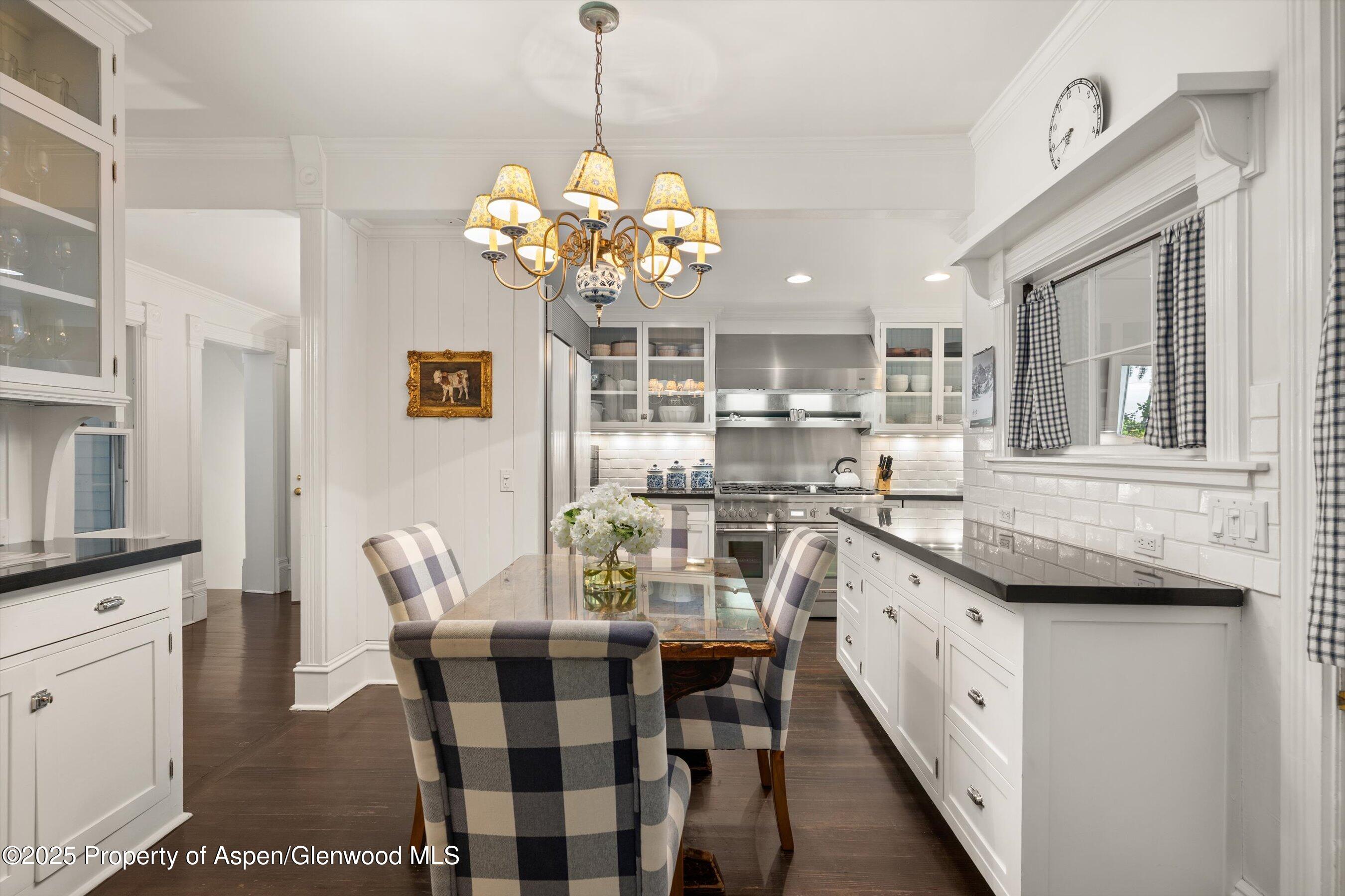 200 W Hopkins Avenue Aspen CO 81611