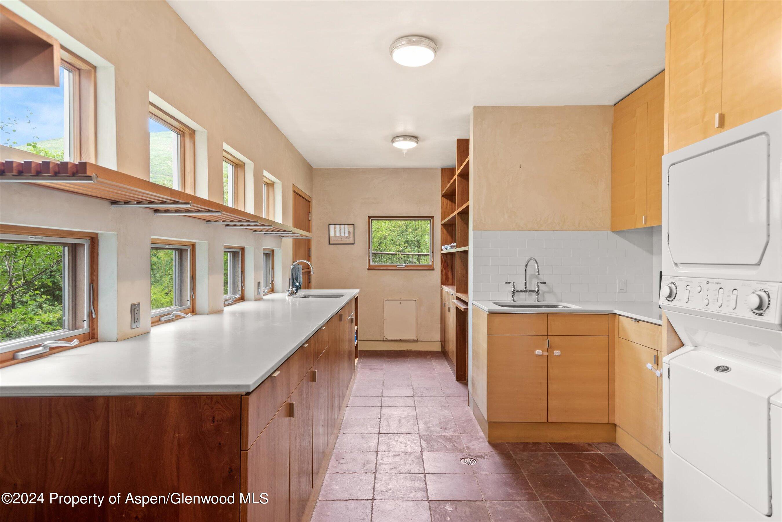 700 Nell Erickson Road Aspen CO 81611