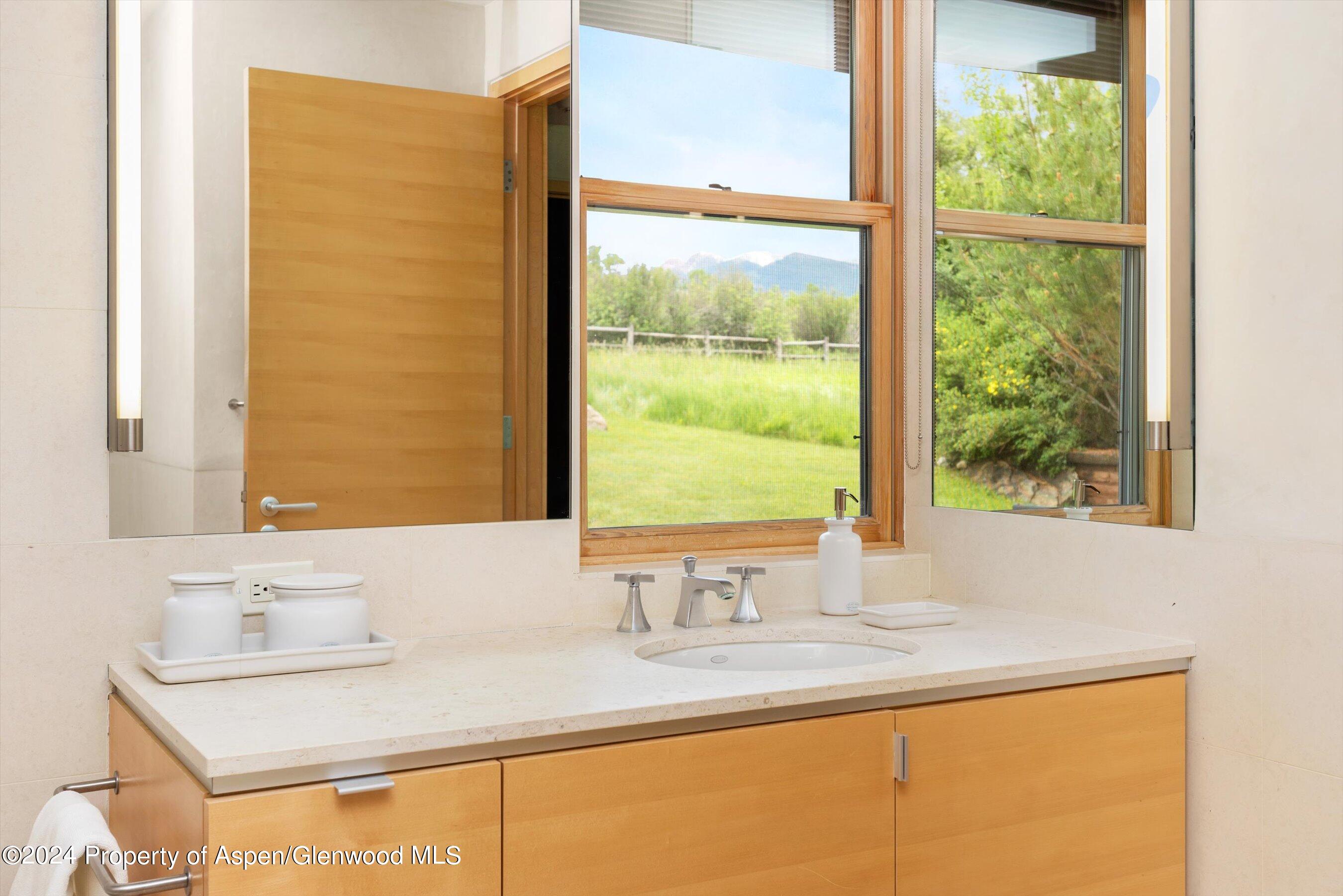 700 Nell Erickson Road Aspen CO 81611