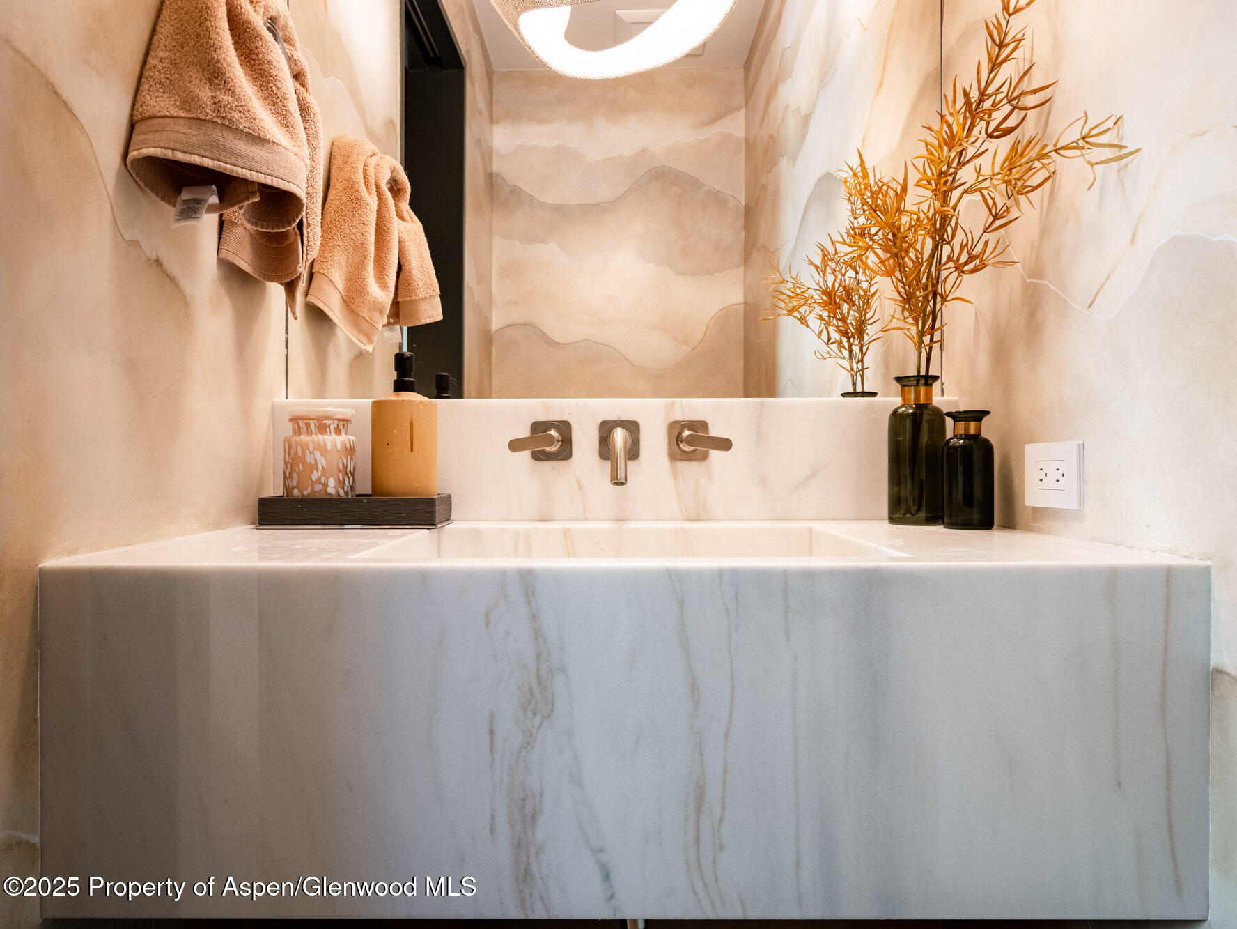 936 King Street Aspen CO 81611