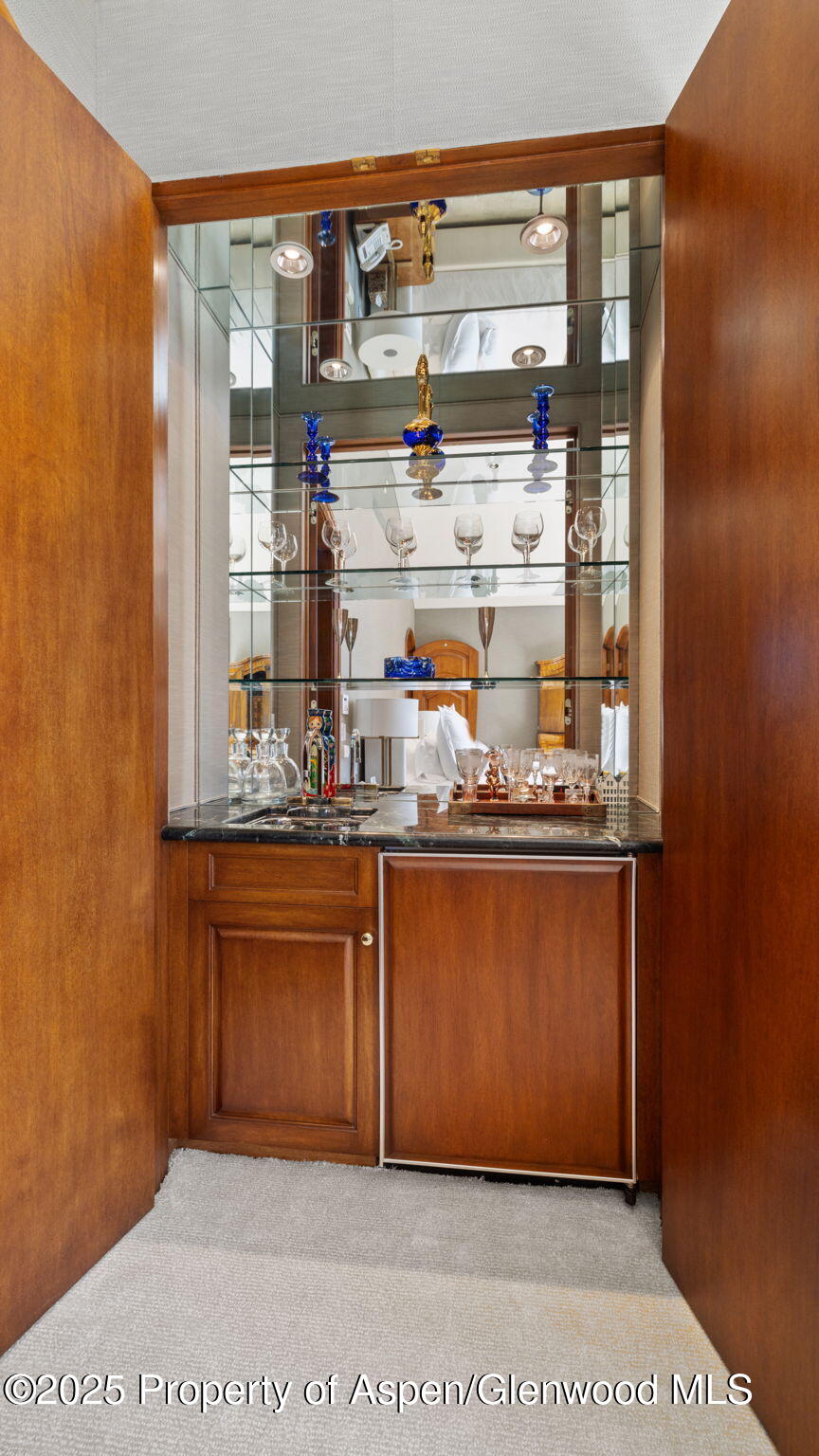 715 Willoughby Way Aspen CO 81611