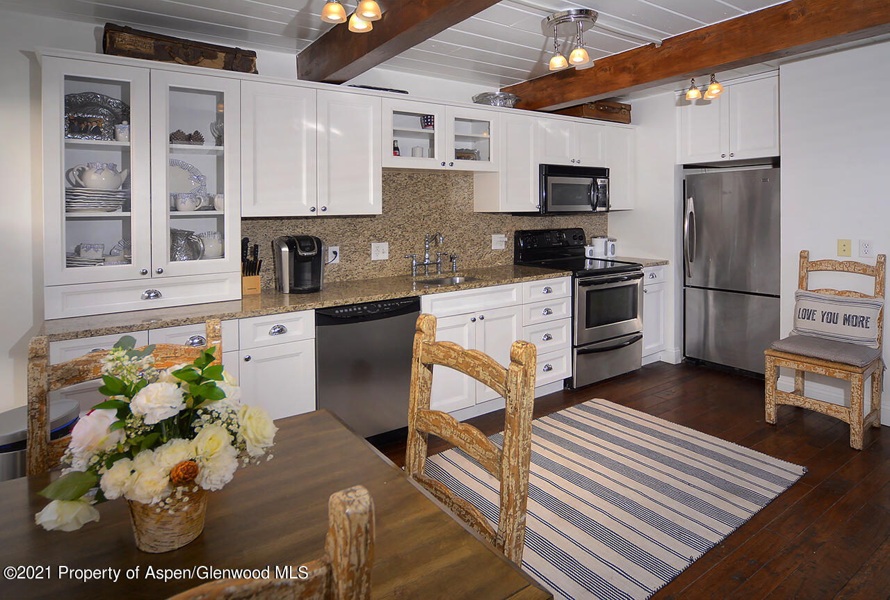 1024 E Cooper Aspen CO 81611