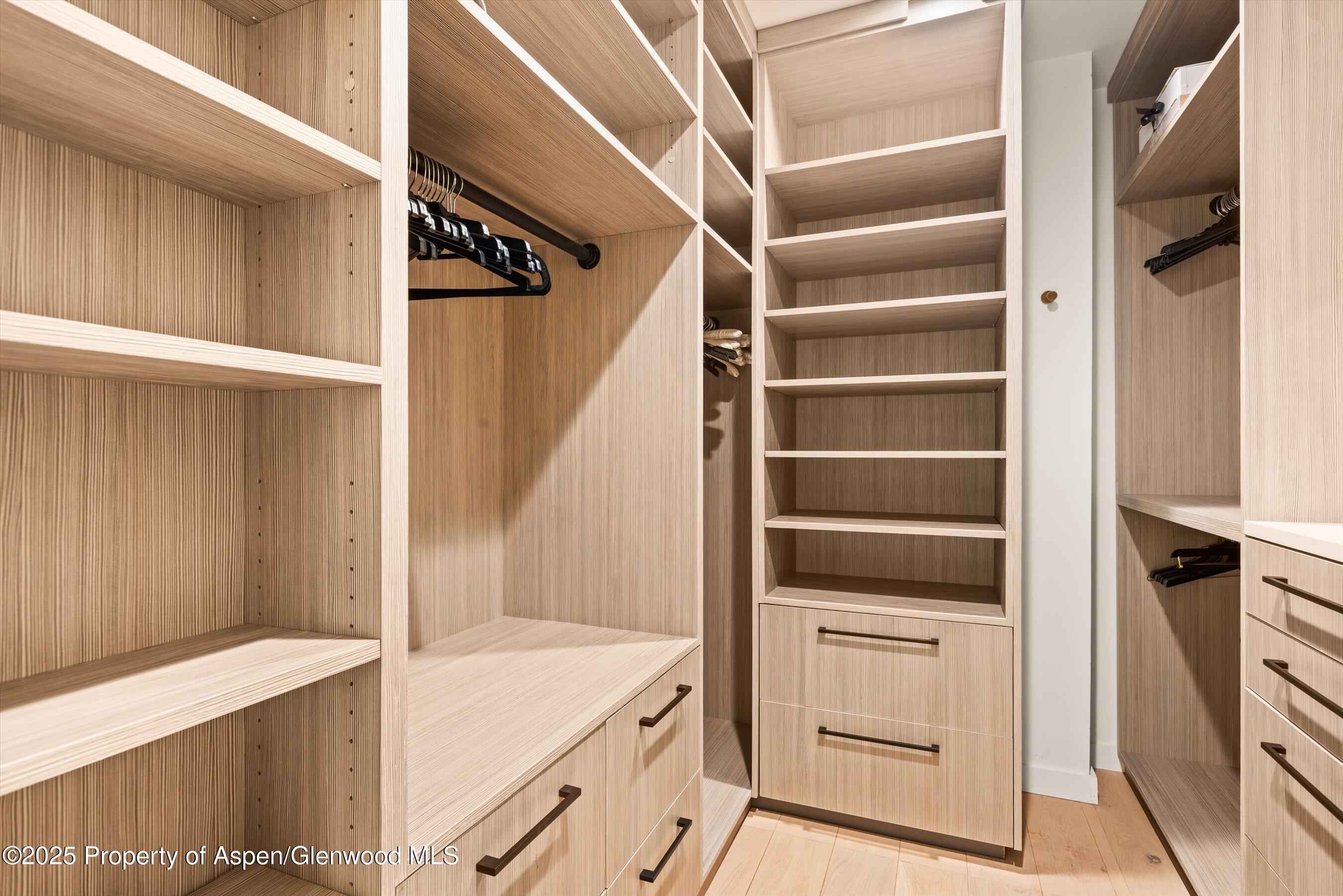 929 E E Durant Avenue Aspen CO 81611