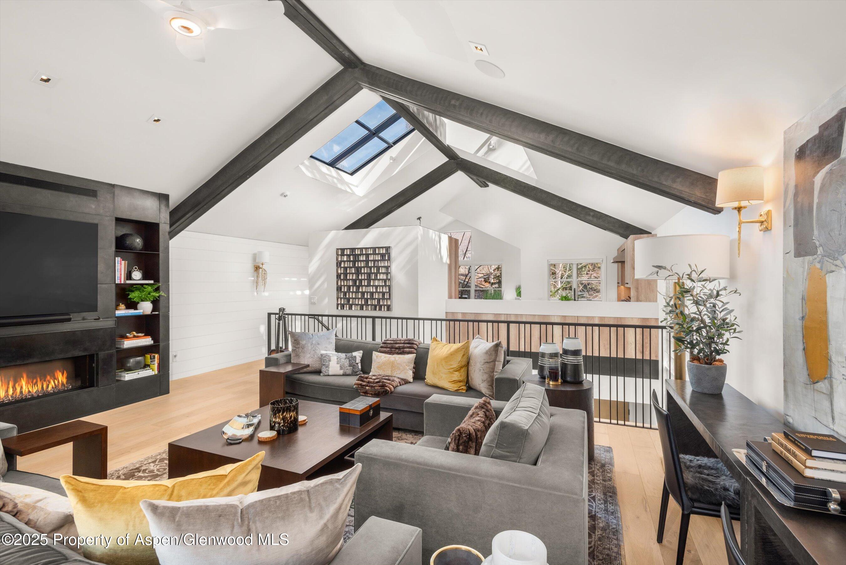 929 E E Durant Avenue Aspen CO 81611