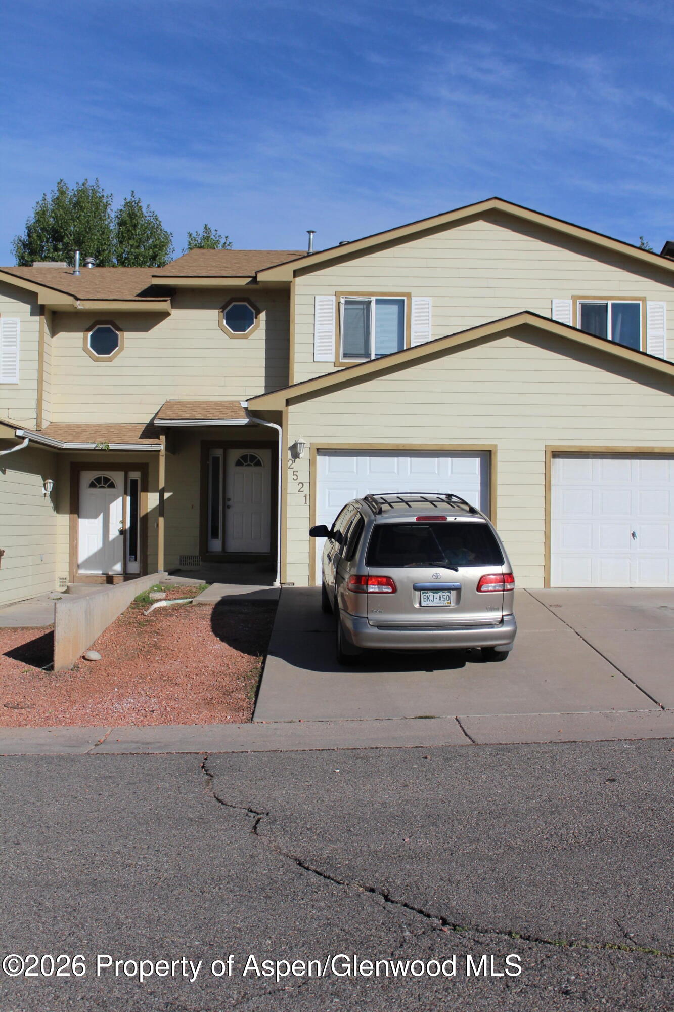 2521 Meadow Circle Rifle CO 81650