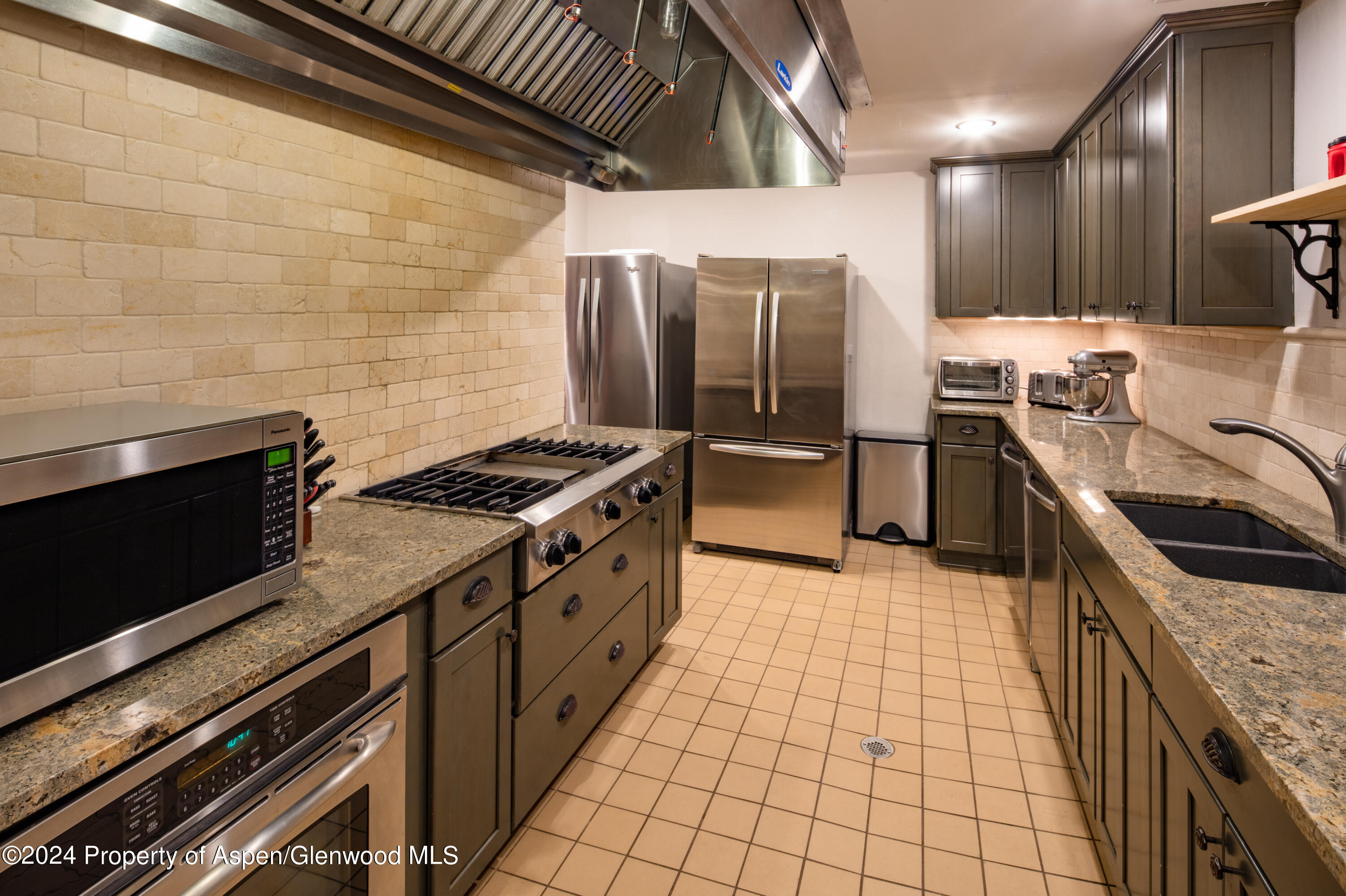 118 E Cooper Avenue Aspen CO 81611