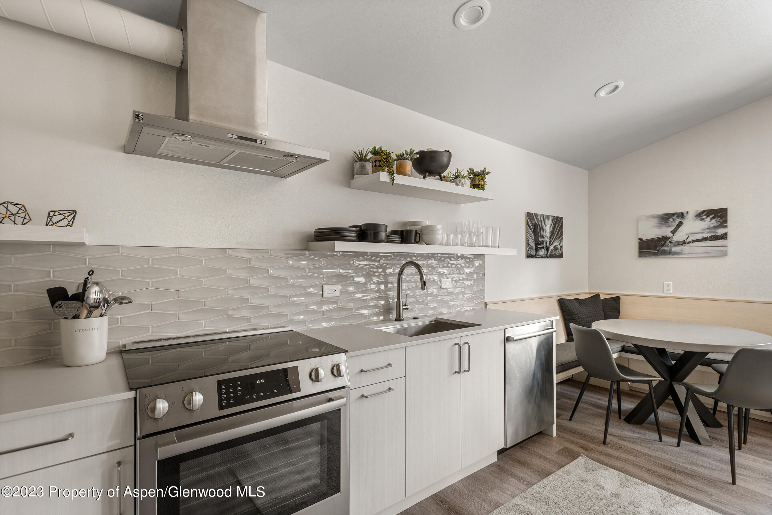 220 W Main Street Aspen CO 81611