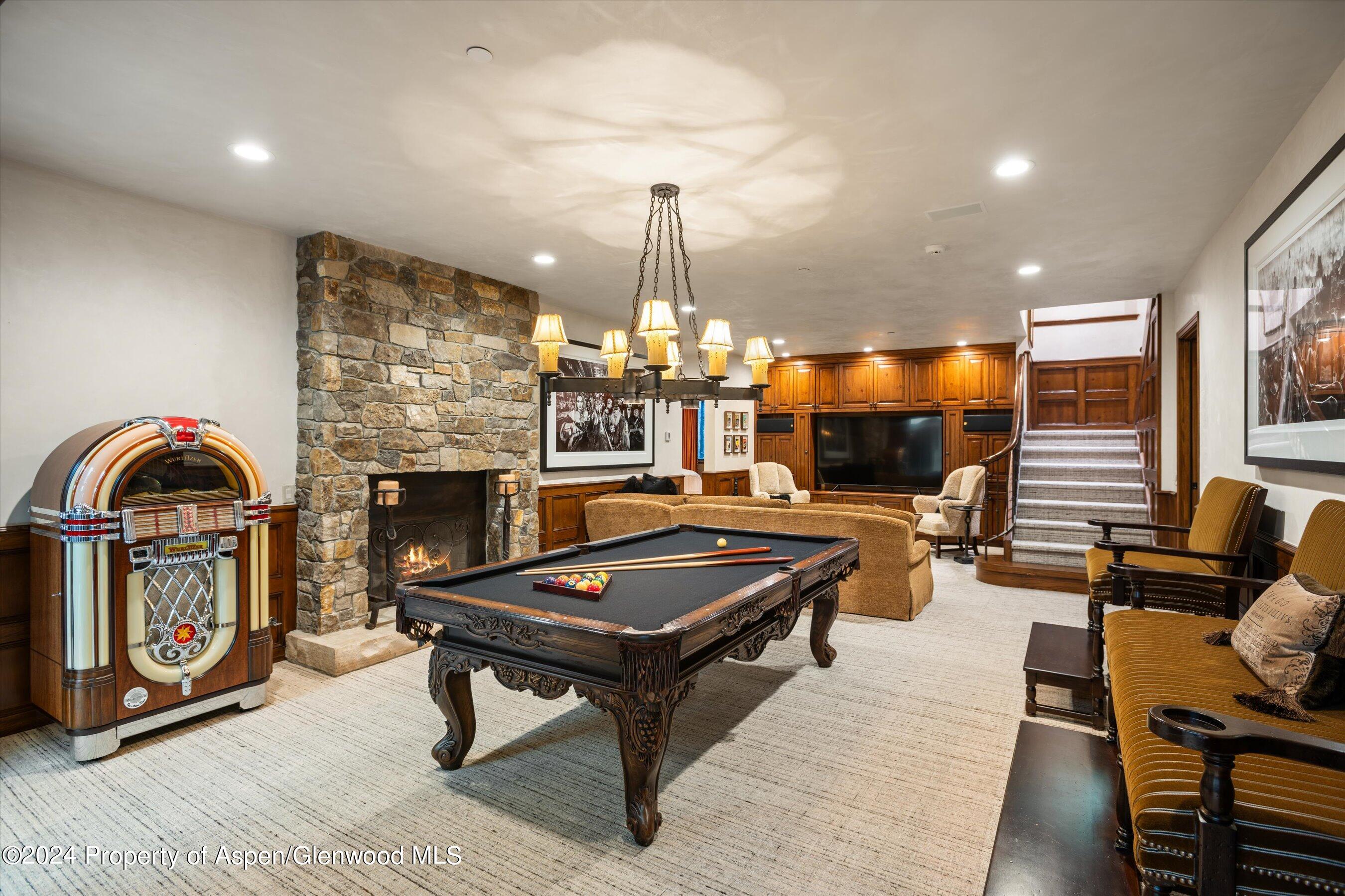 303 W Hopkins Avenue Aspen CO 81611