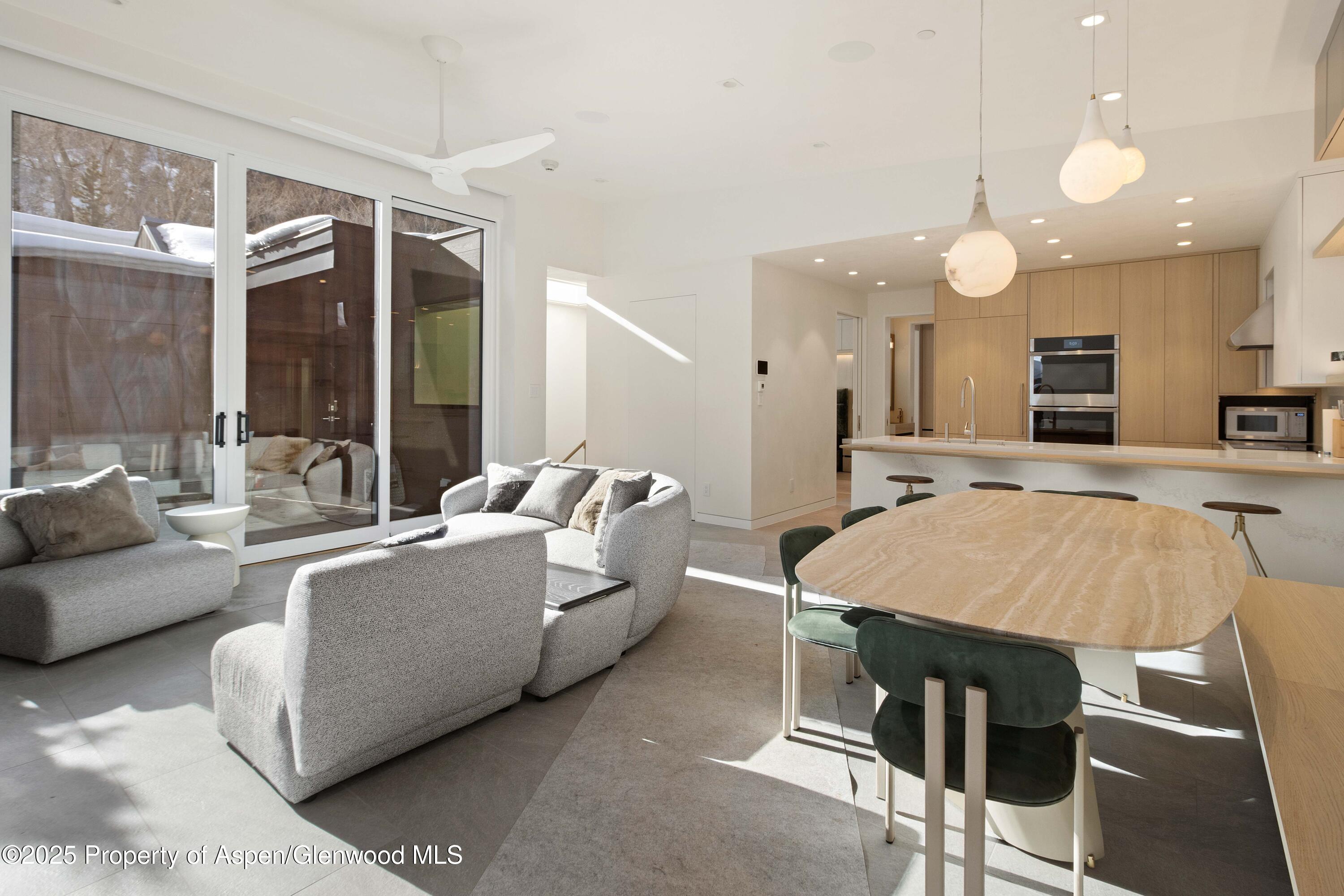 211 W Main Street Aspen CO 81611