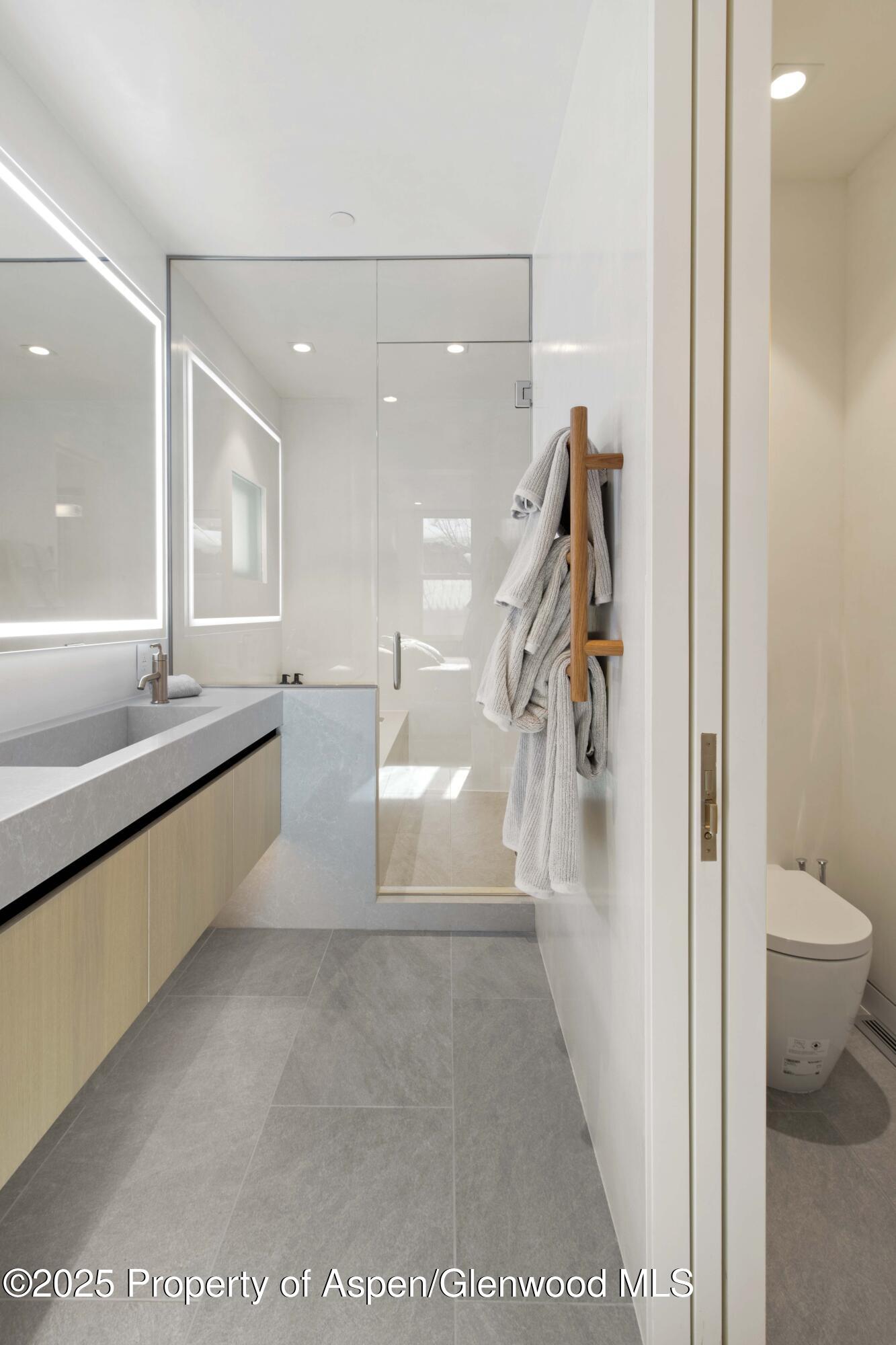 211 W Main Street Aspen CO 81611