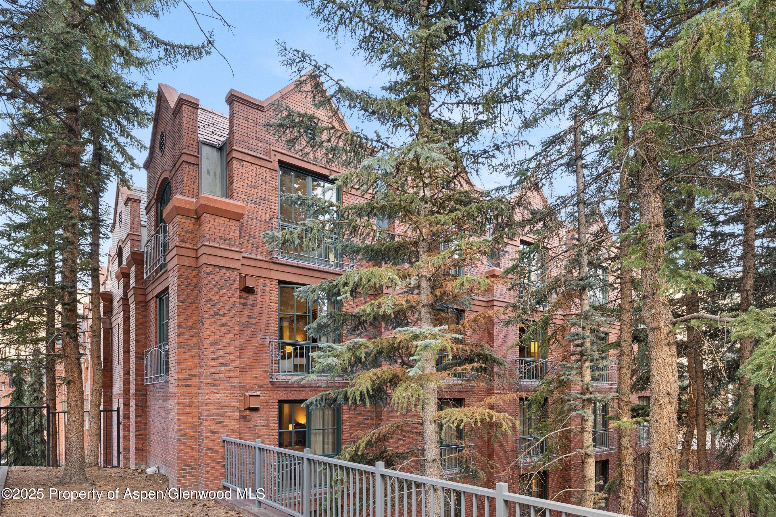 315 E Dean Street Aspen CO 81611