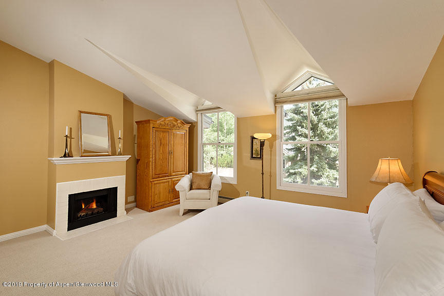 814 E Cooper Avenue Aspen CO 81611