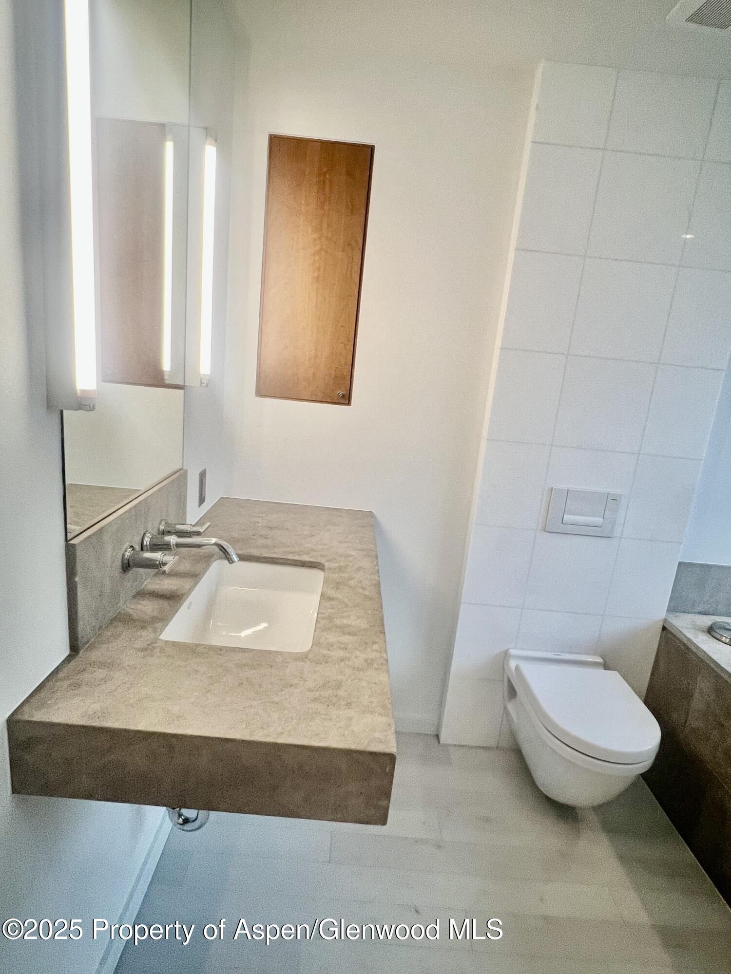 100 E Cooper Avenue Aspen CO 81611