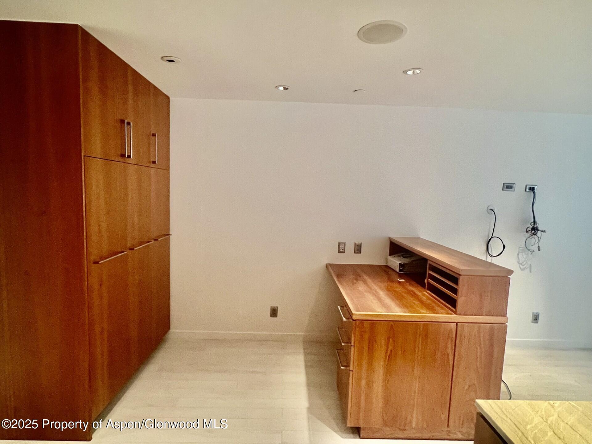 100 E Cooper Avenue Aspen CO 81611