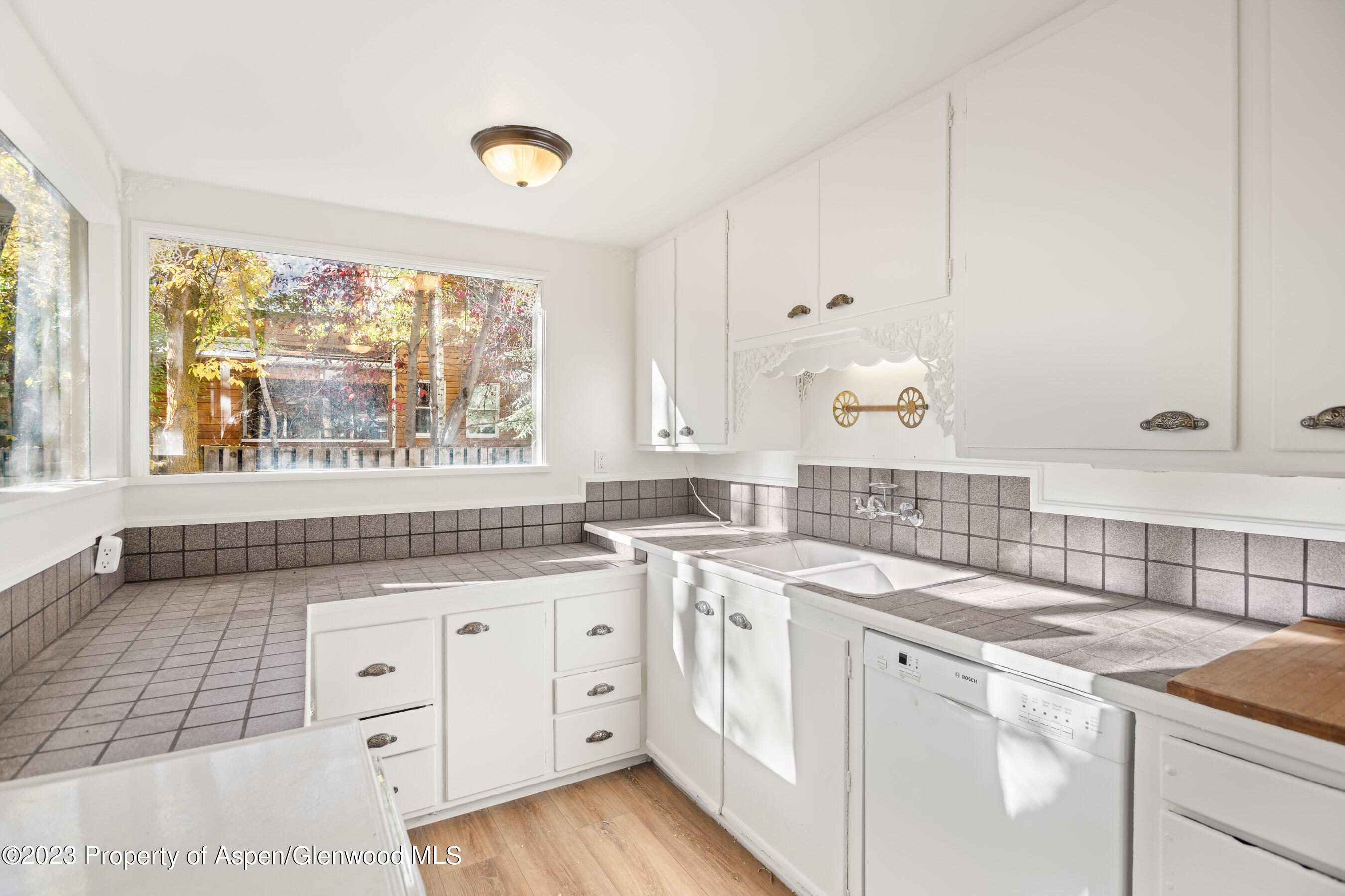 212 N Monarch Street Aspen CO 81611