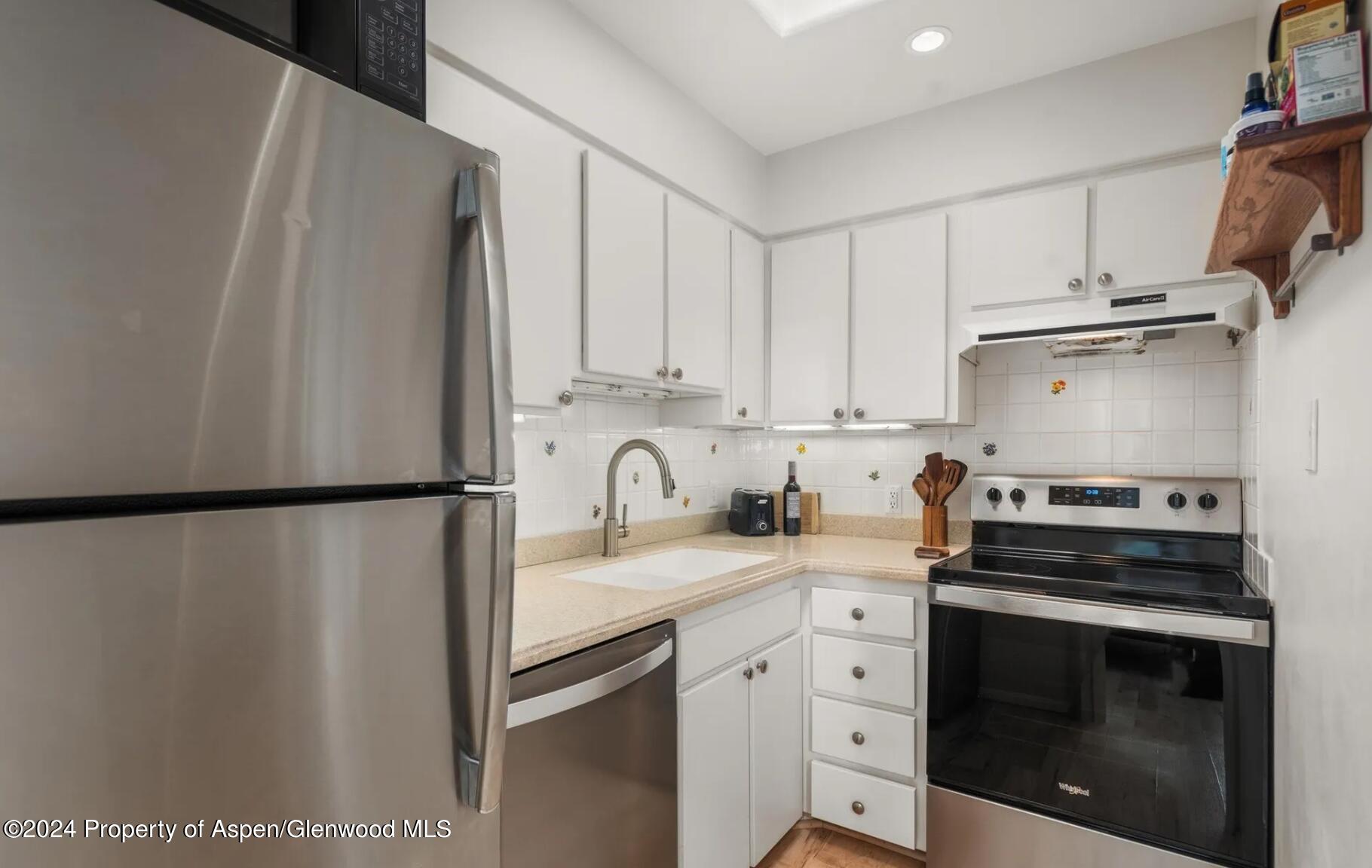 108 W Hyman Avenue Aspen CO 81611