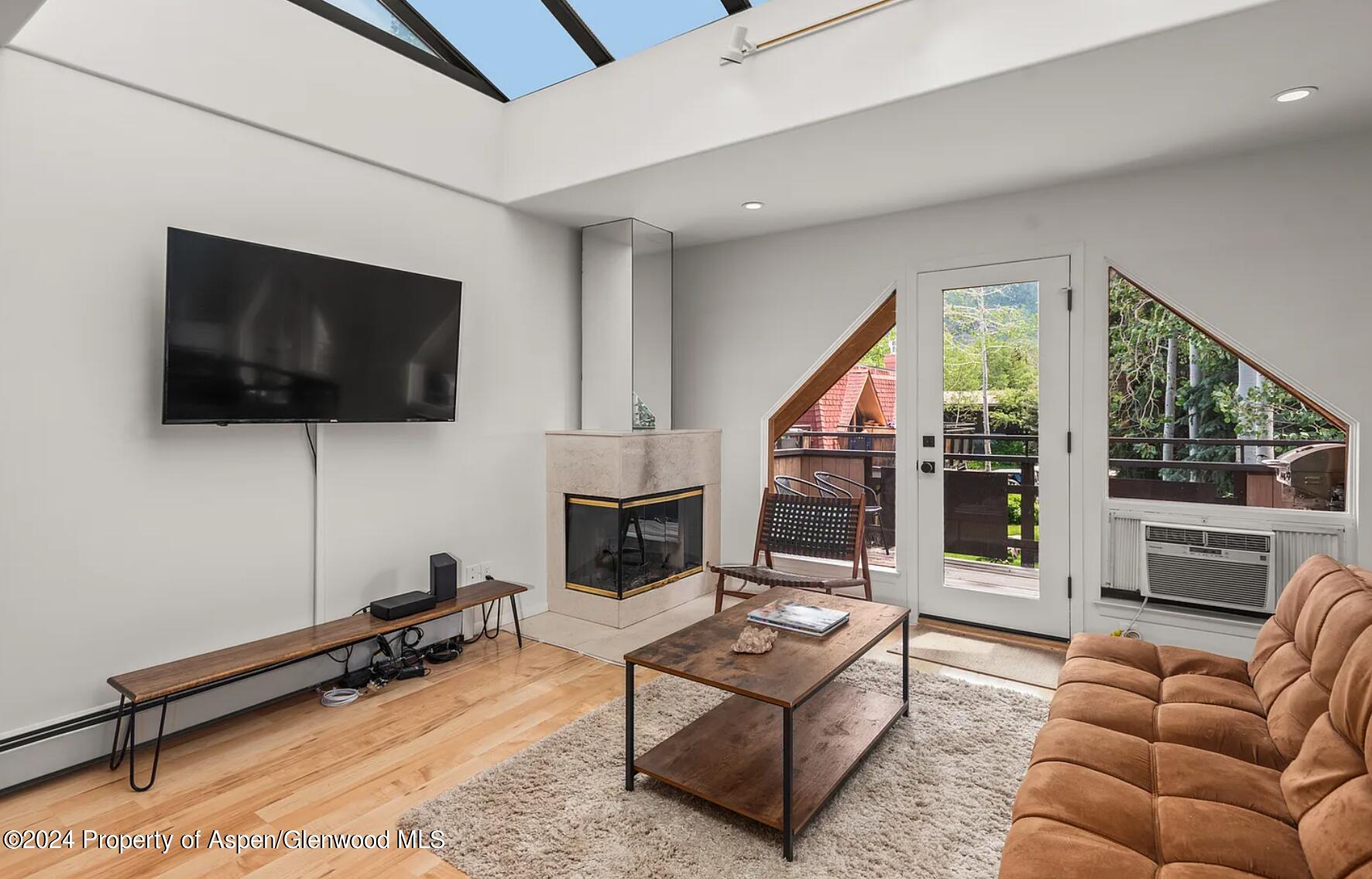 108 W Hyman Avenue Aspen CO 81611