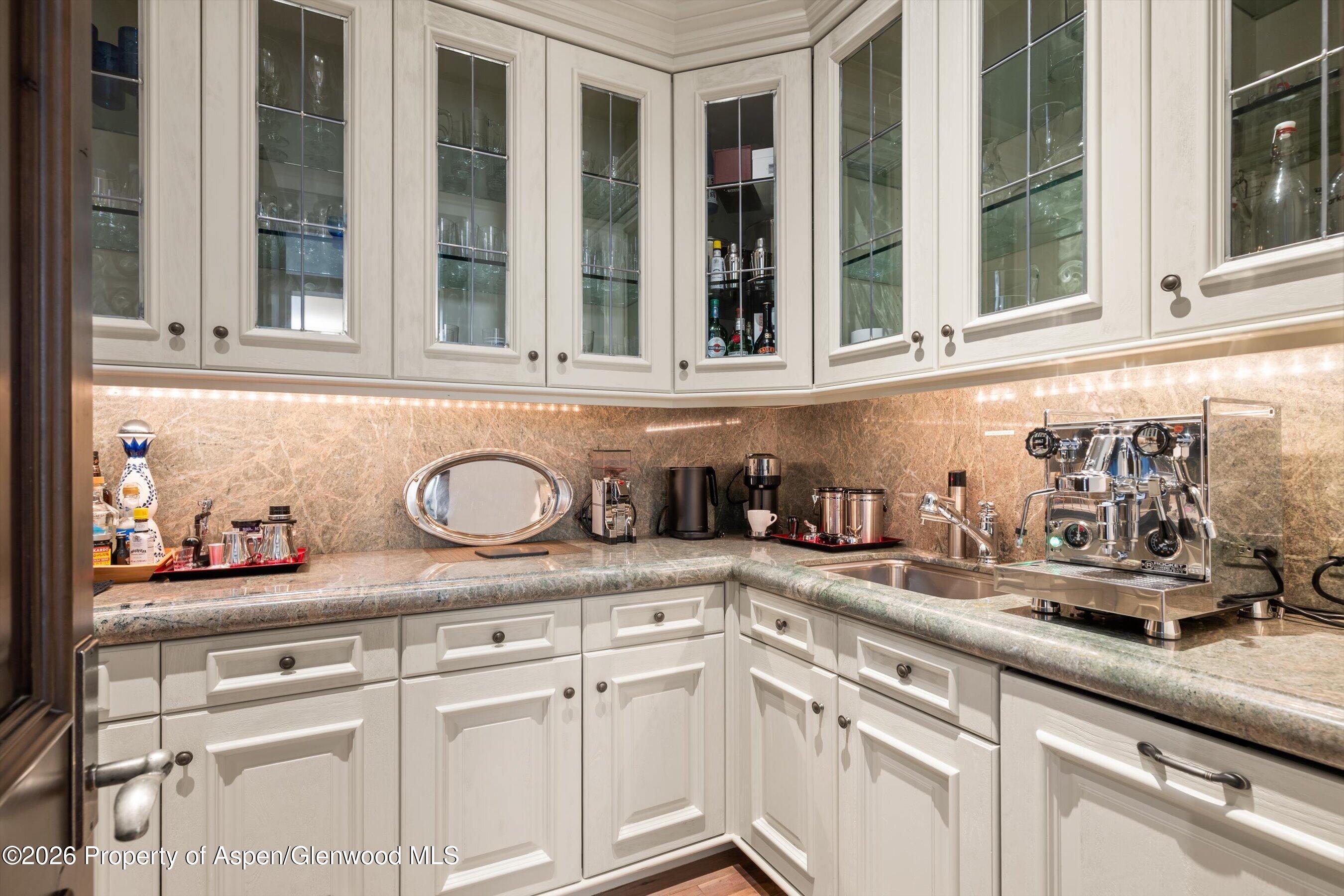 353 Pfister Drive Aspen CO 81611
