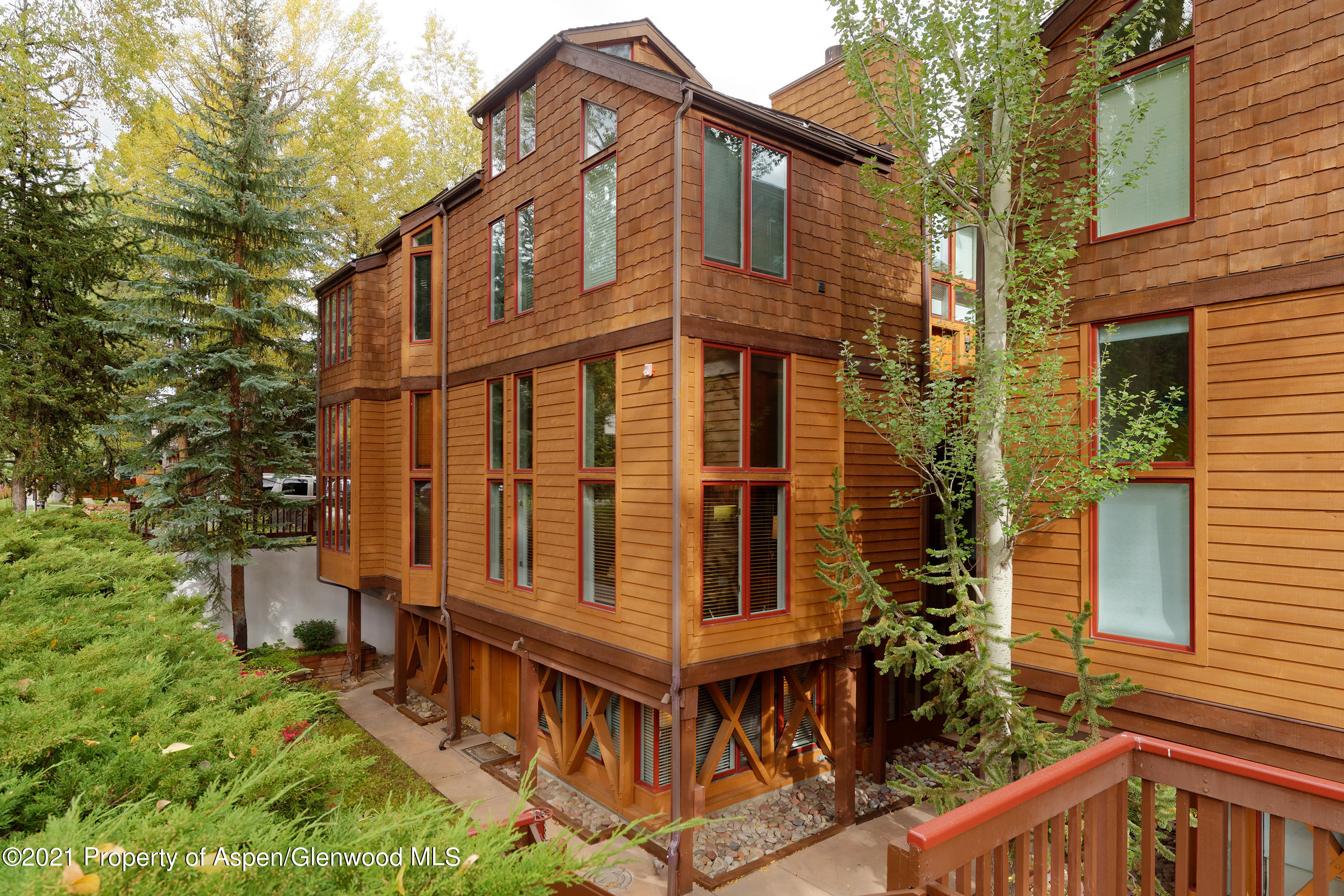 900 E Durant Avenue Aspen CO 81611