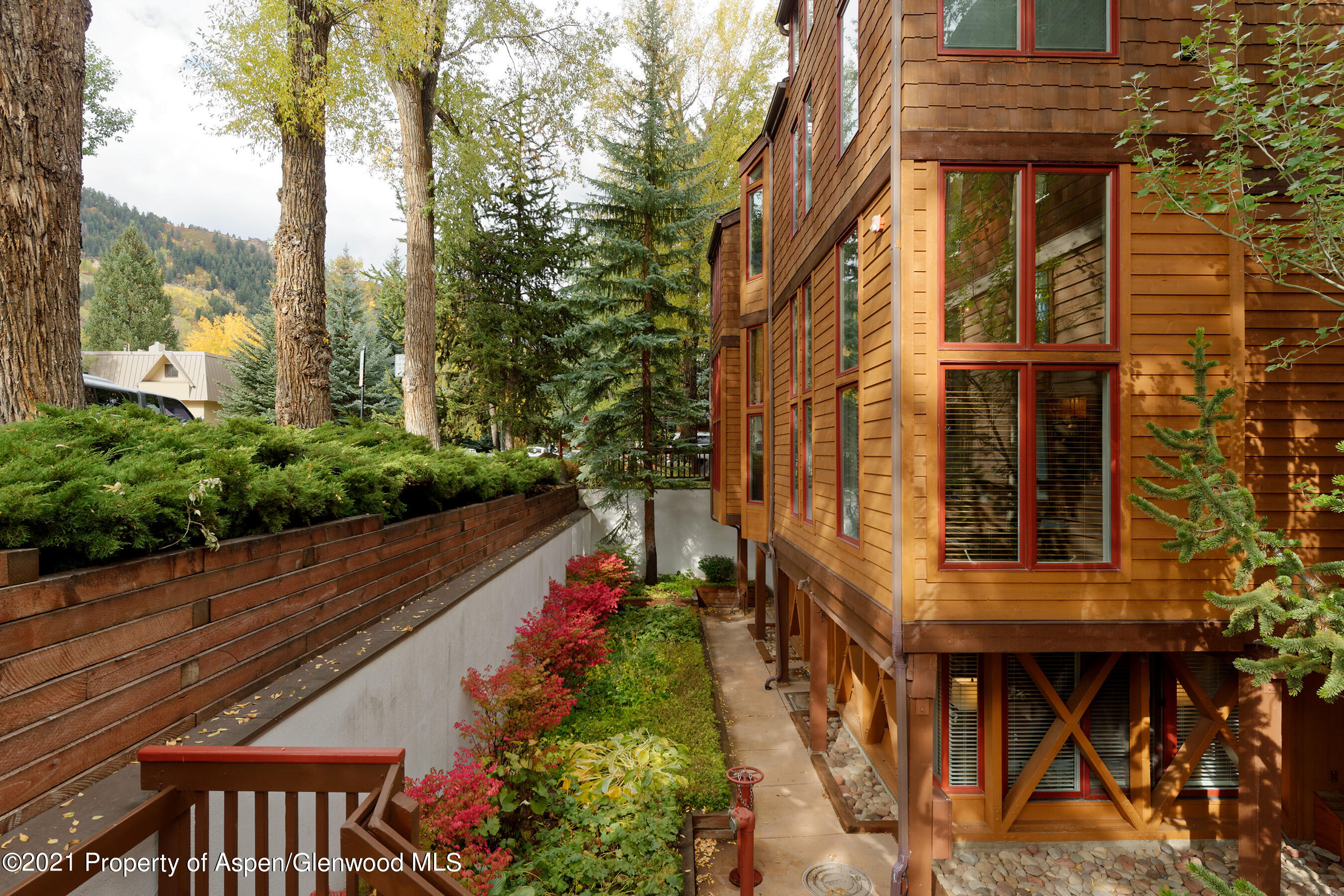 900 E Durant Avenue Aspen CO 81611