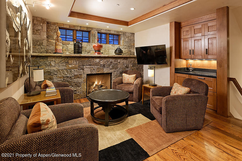 330 W Bleeker Street Aspen CO 81611