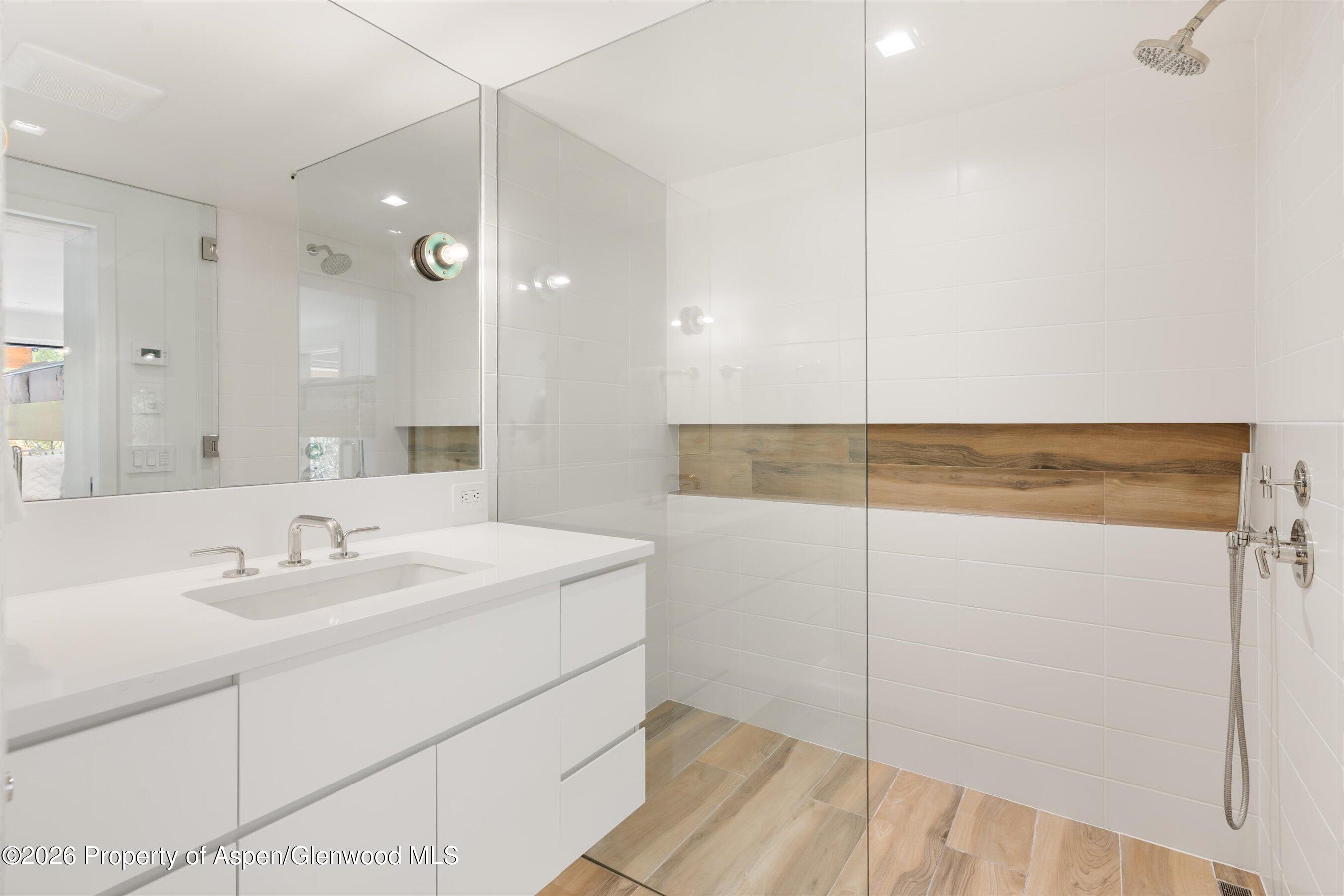 546 Mcskimming Road Aspen CO 81611