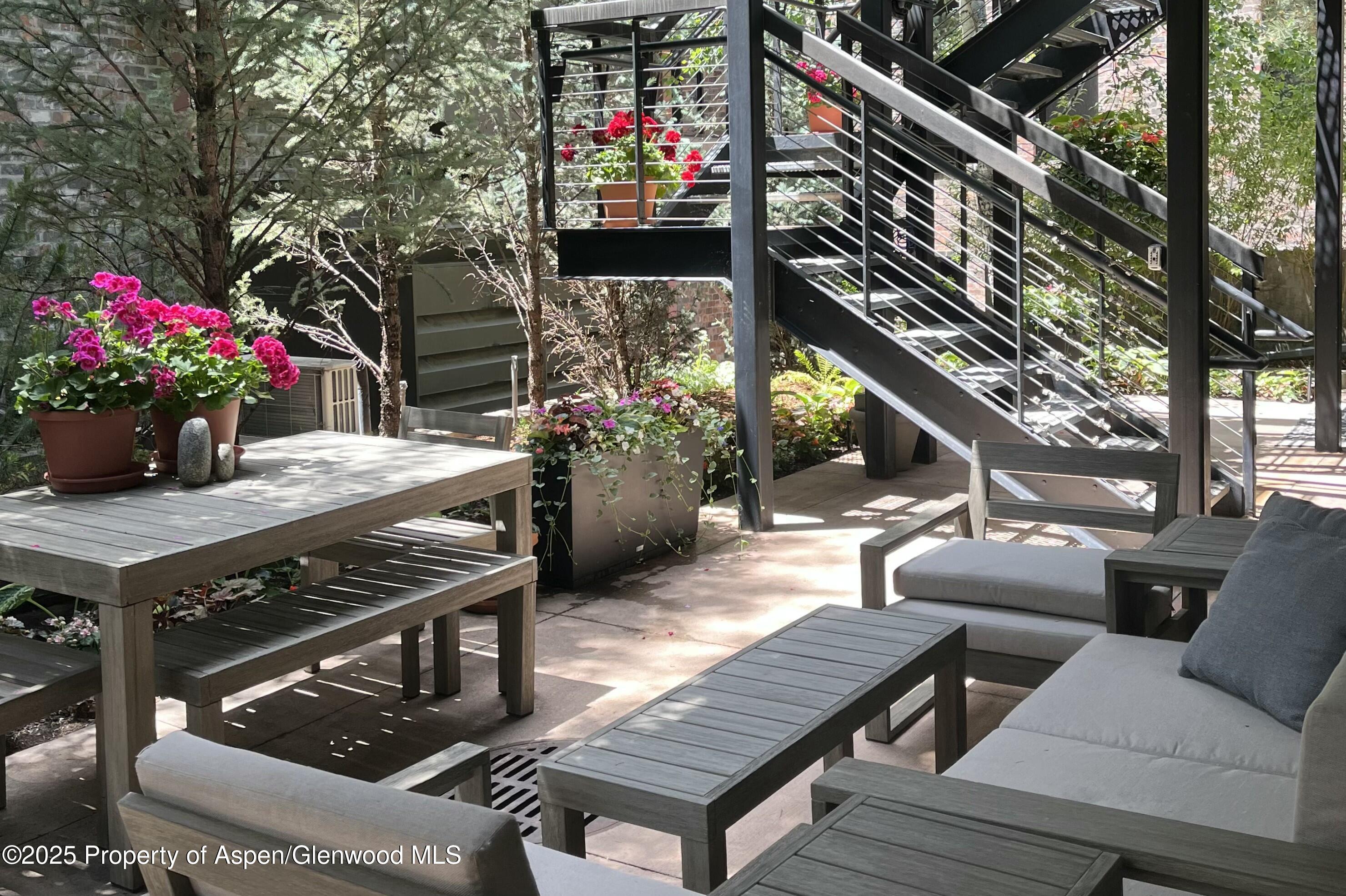 434 E Main Street Aspen CO 81611