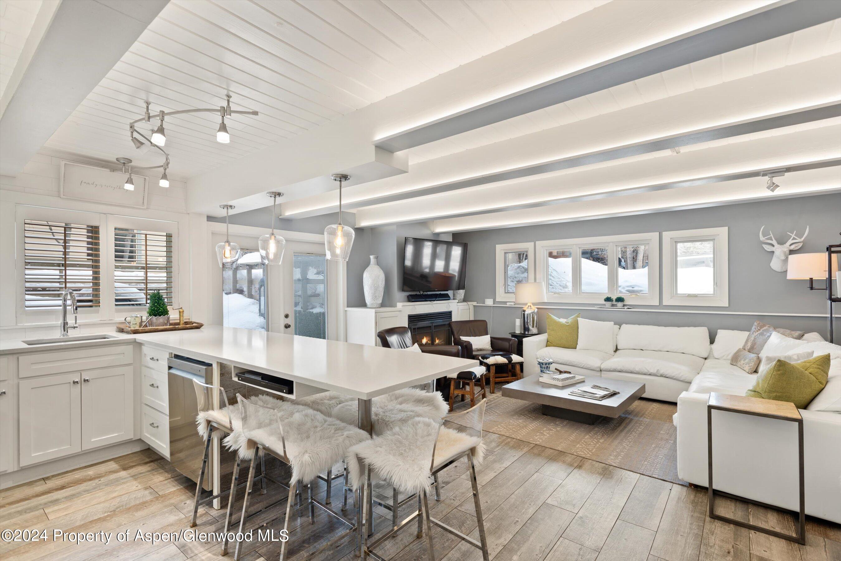 825 E Hopkins Avenue Aspen CO 81611