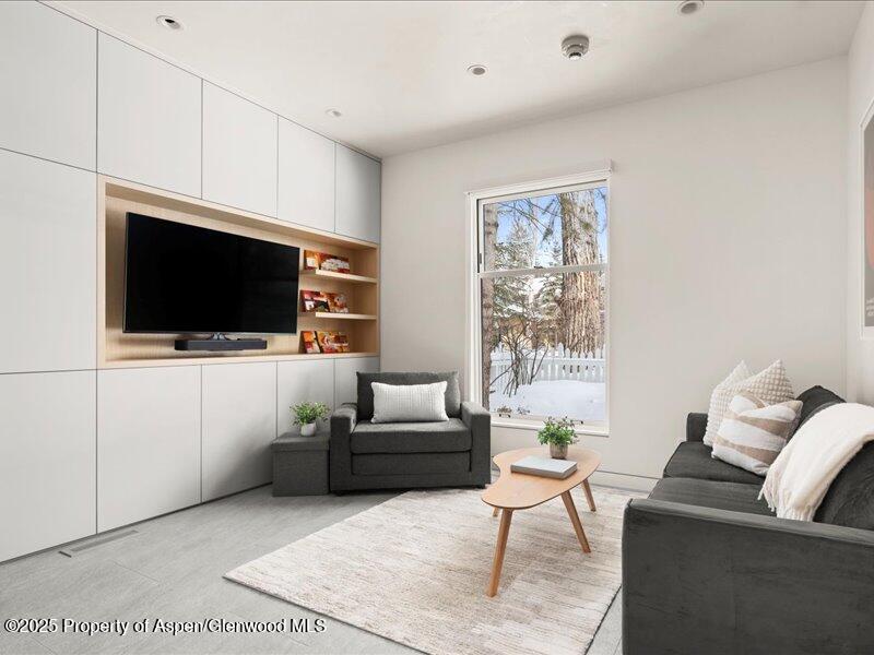 211 W Main Street Aspen CO 81611