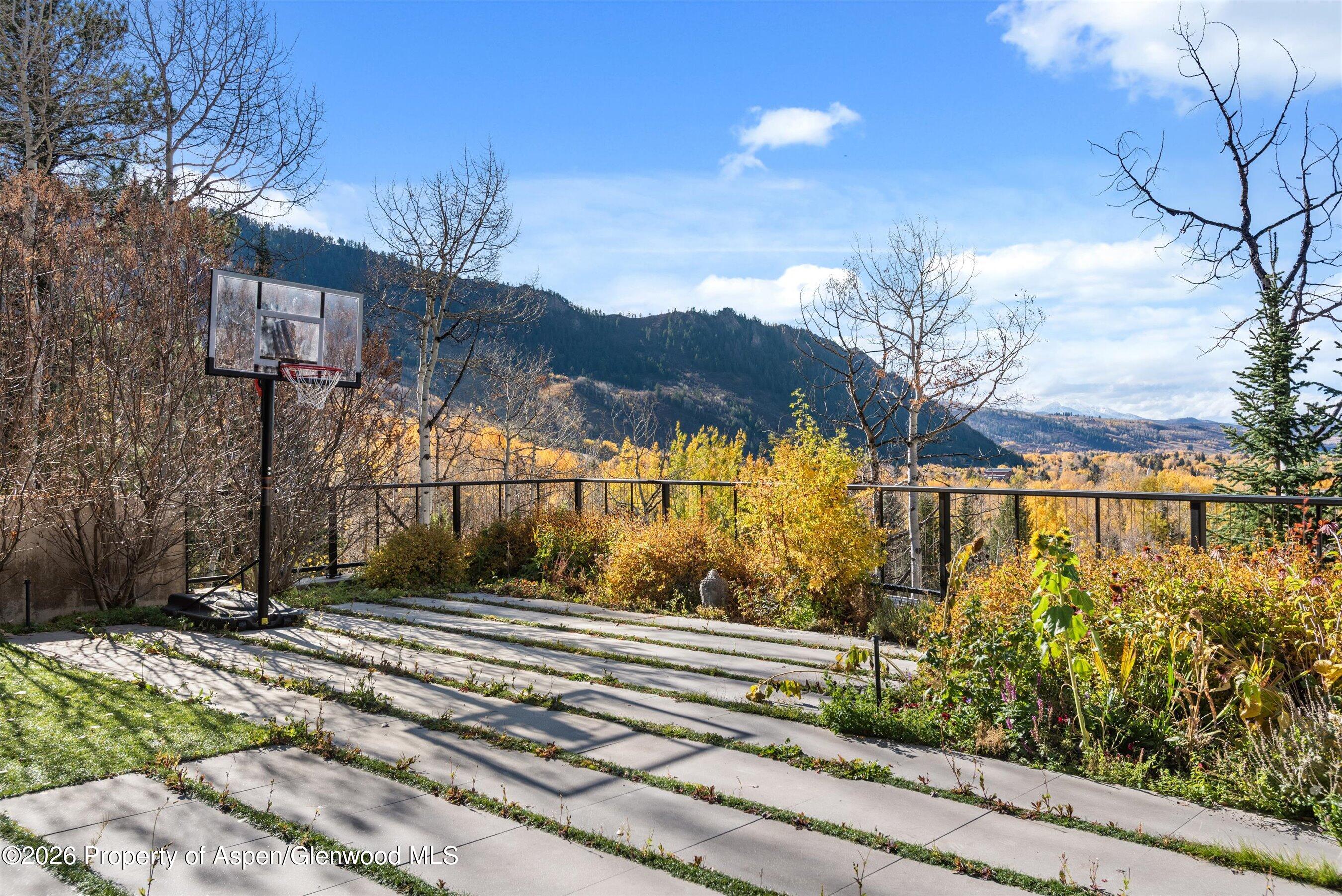 191 Skimming Lane Aspen CO 81611