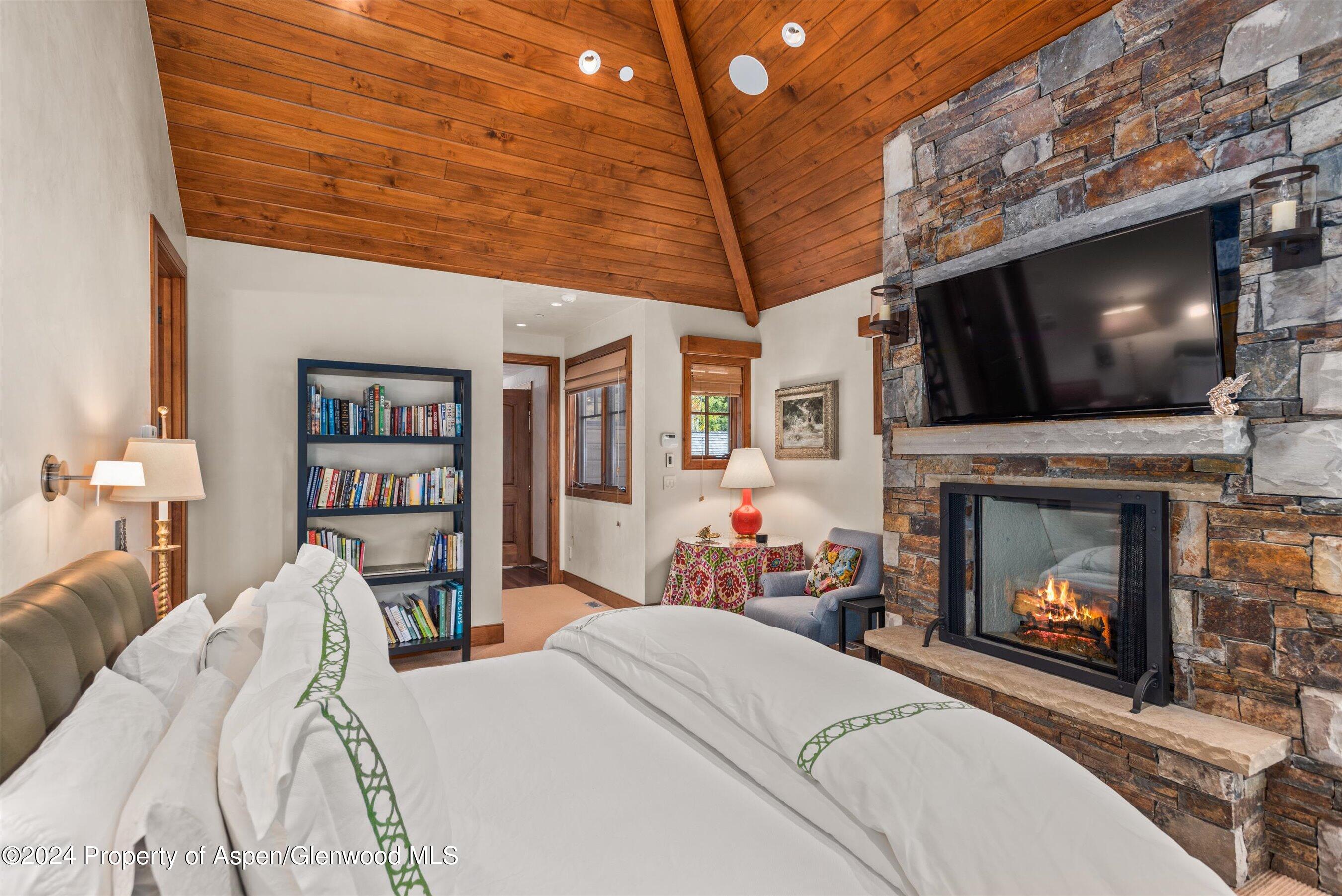 1016 E Hopkins Avenue Aspen CO 81611