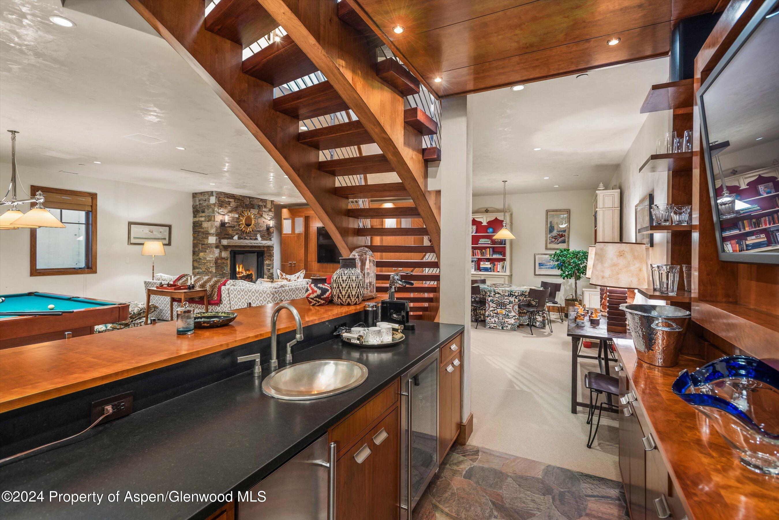 1016 E Hopkins Avenue Aspen CO 81611