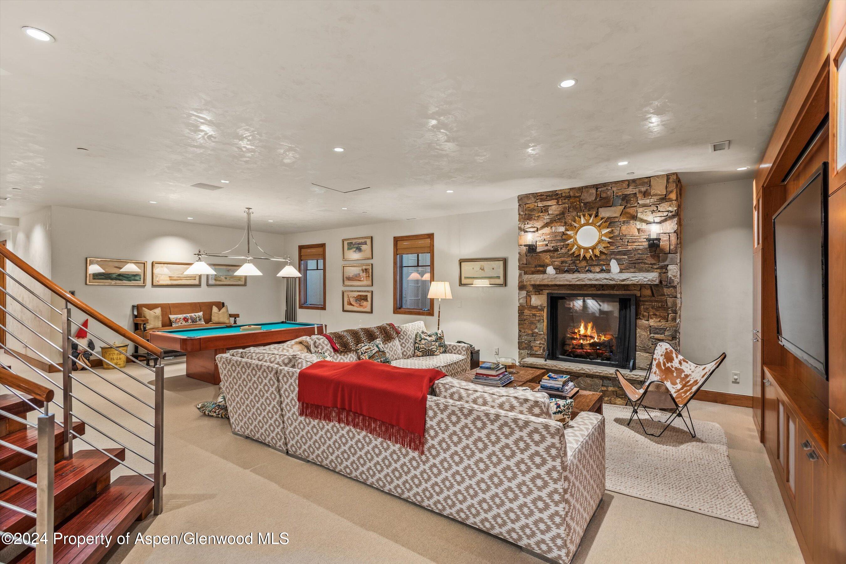 1016 E Hopkins Avenue Aspen CO 81611