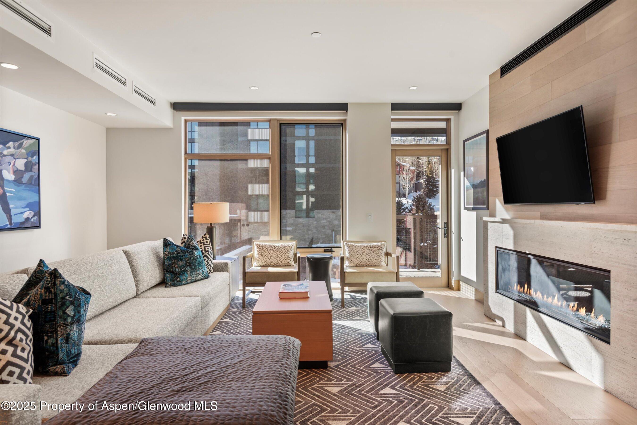 Snowmass Village CO, 130 Wood Road, Unit 461-463