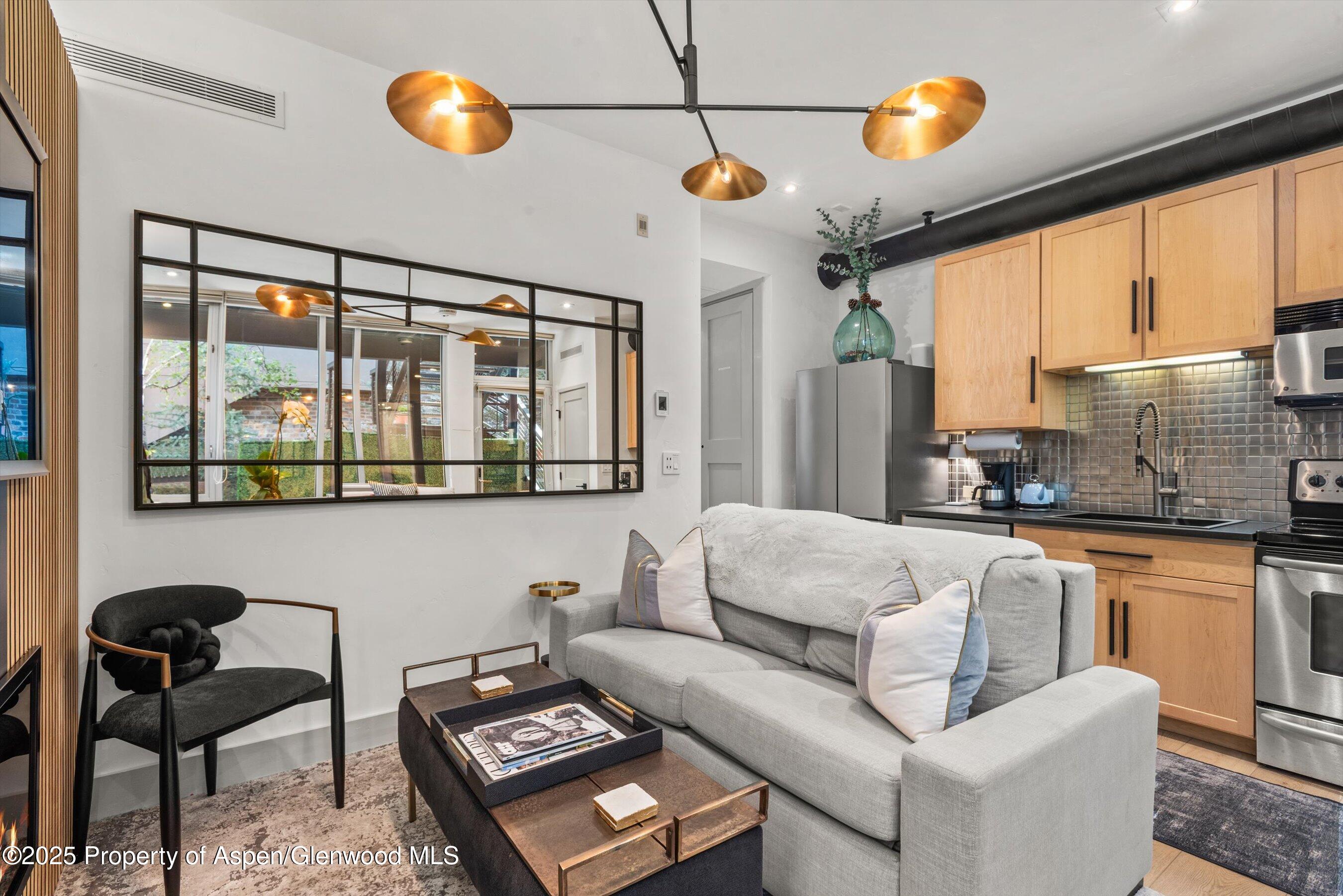 434 E Main Street Aspen CO 81611