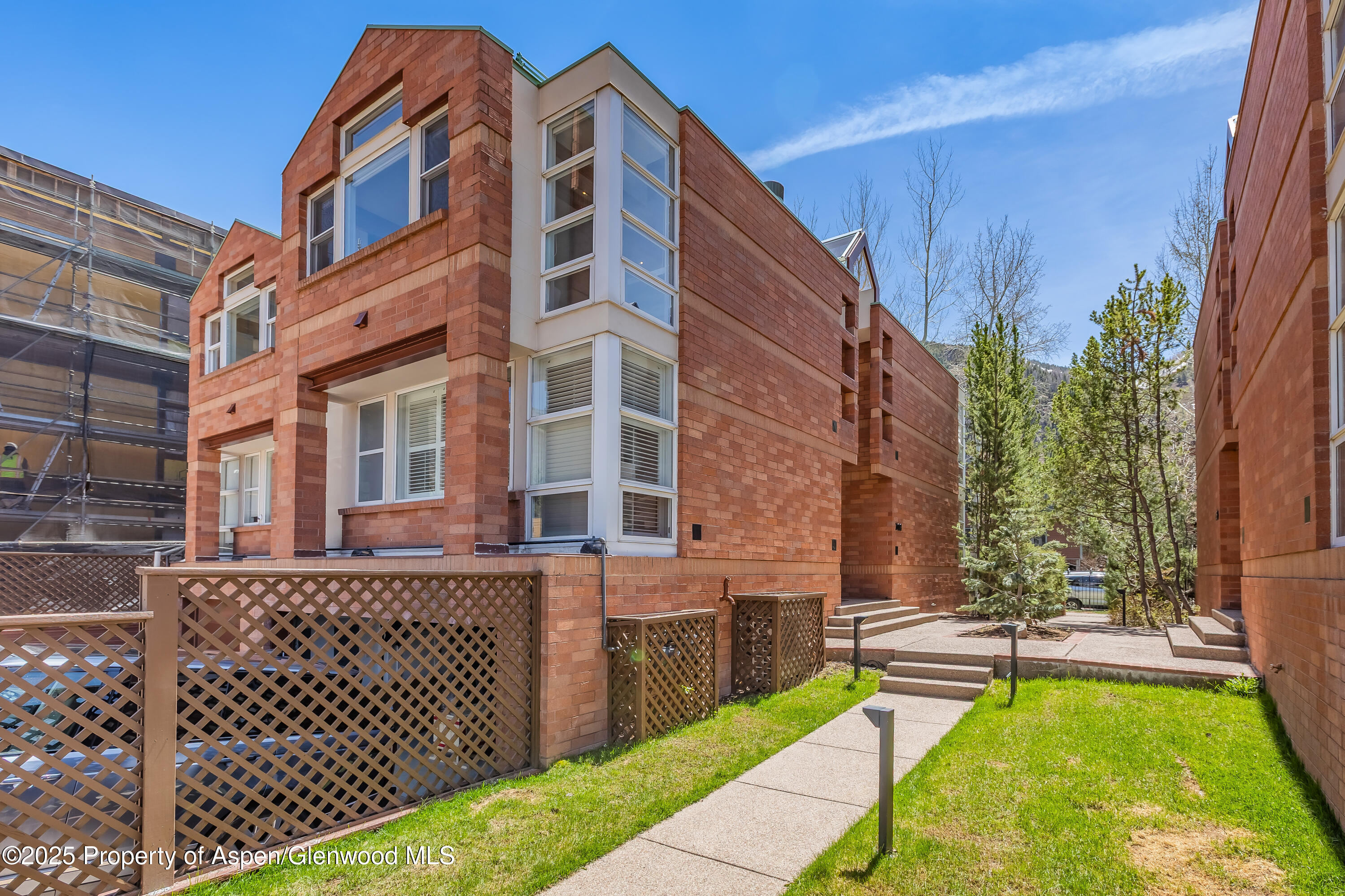 708 E Hyman Avenue Aspen CO 81611