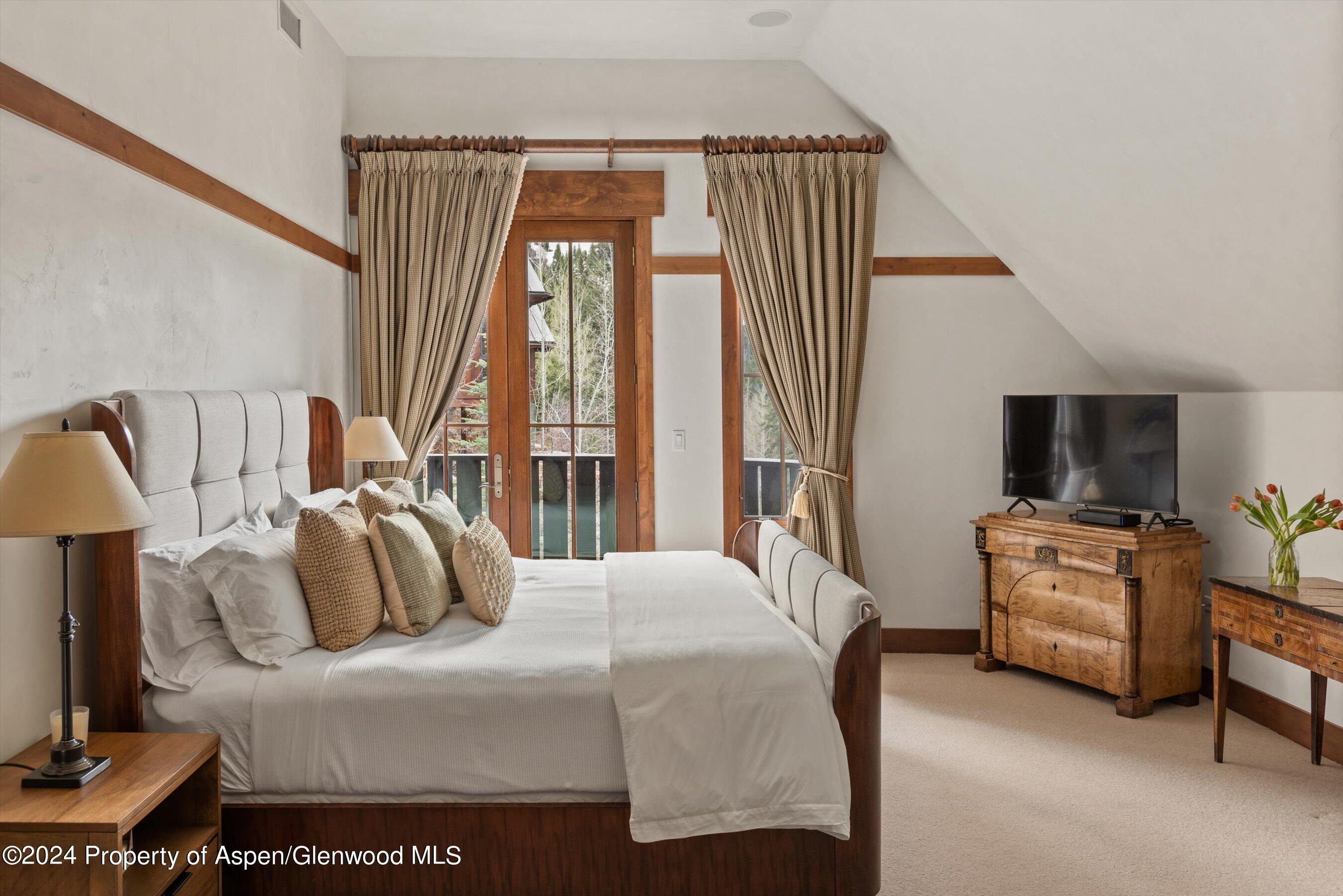 83 Exhibition Lane Aspen CO 81611